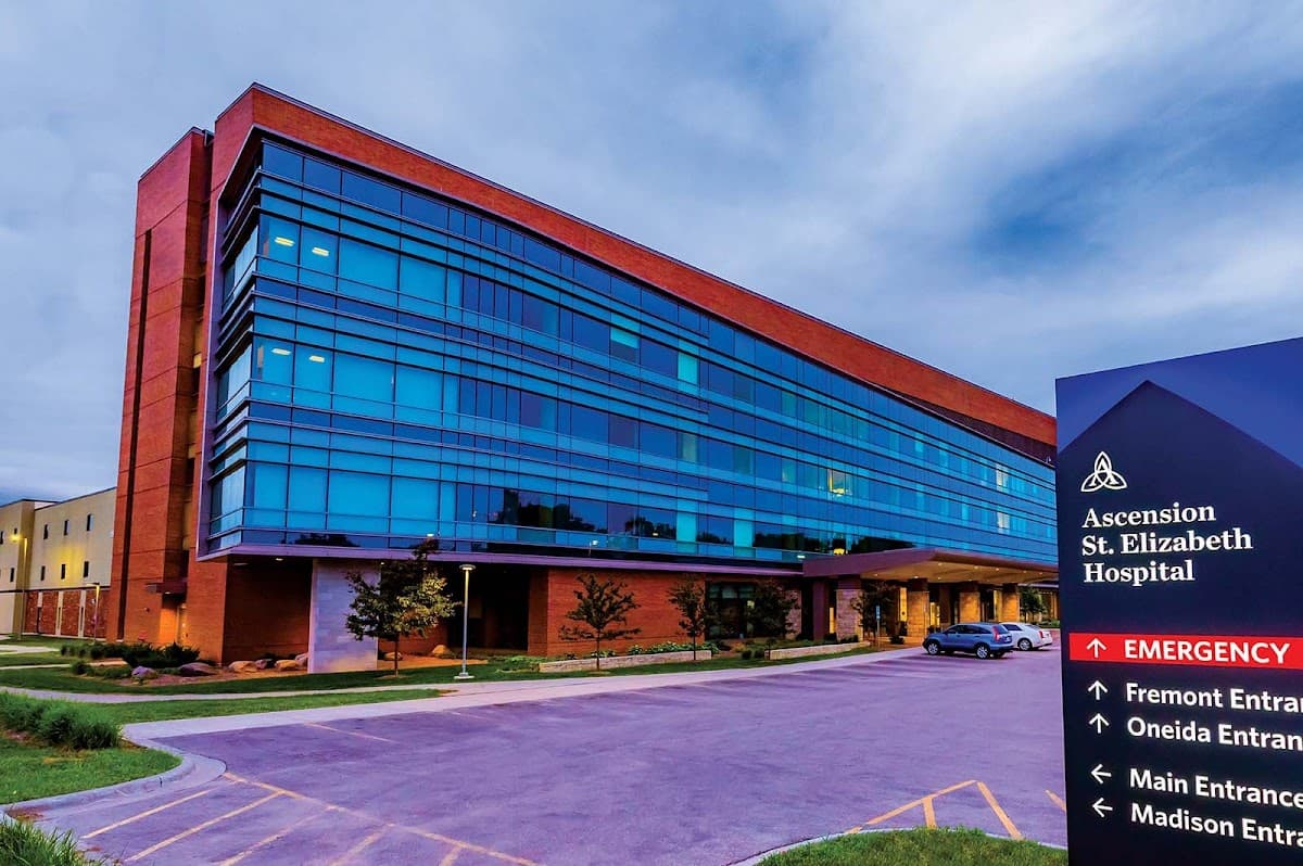 Ascension NE Wisconsin - St. Elizabeth Hospital - Doctor in Appleton, WI