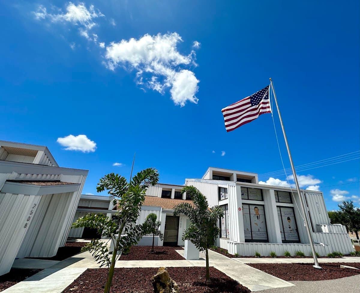 Del Prado Medical Center - Doctor in Cape Coral, FL