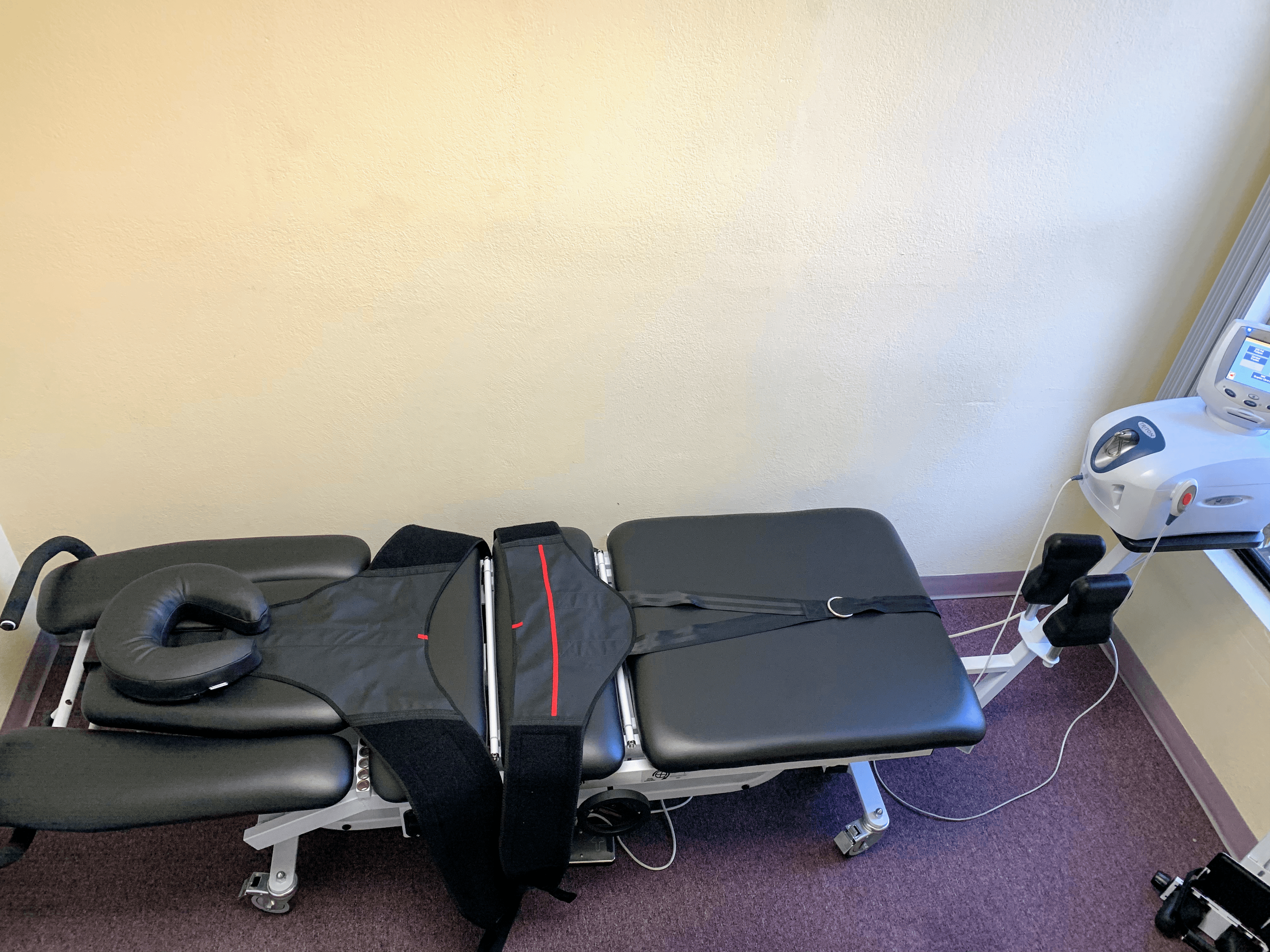 Thousand Oaks Chiropractor - Hans C. Delfo, D.C. - Doctor in Thousand Oaks, CA