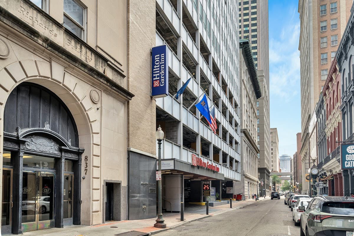 Commerce Garage - Parking in New Orleans, LA