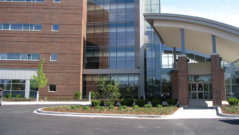 Springfield Clinic Orthopedics Walk-In - Doctor in Springfield, IL