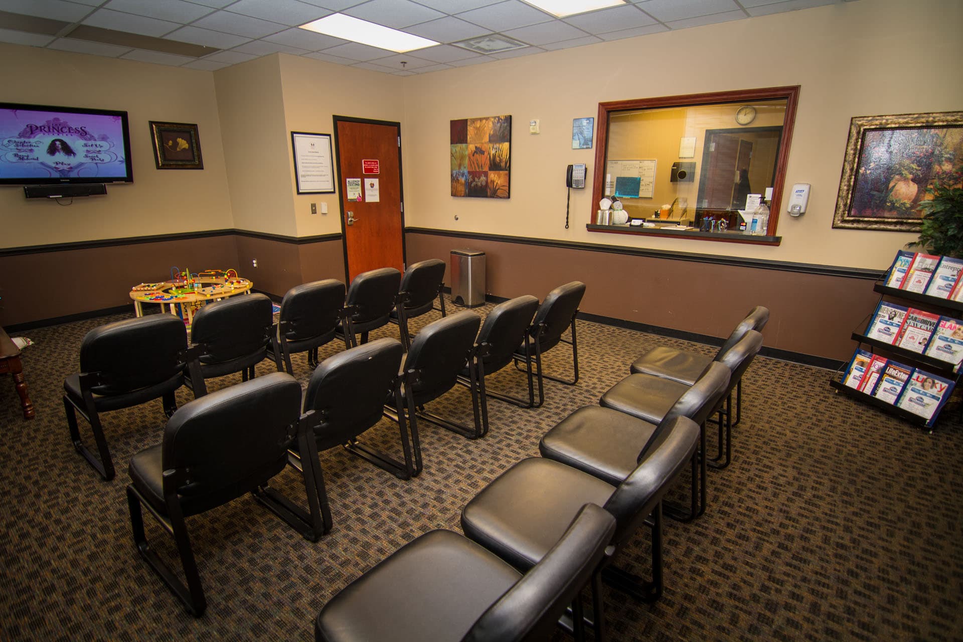 Allison Simon, FNP-C - Doctor in Spring Hill, TN