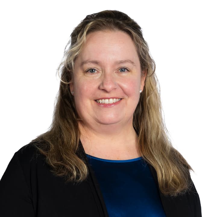 Dr. Charis A. Lee, MD, FACP - Doctor in Rochester, NY