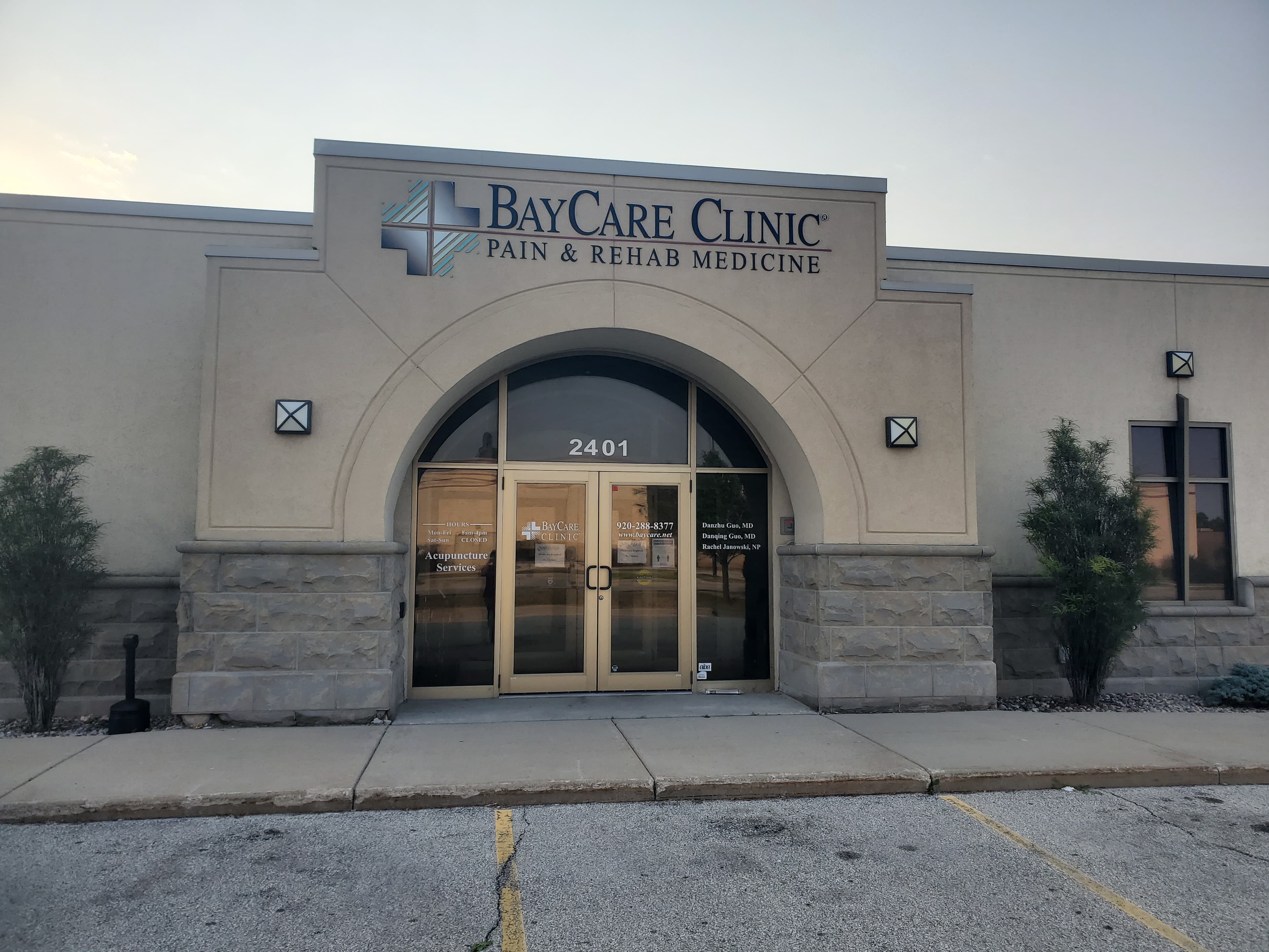 BayCare Clinic Pain & Rehab Medicine - Doctor in Green Bay, WI