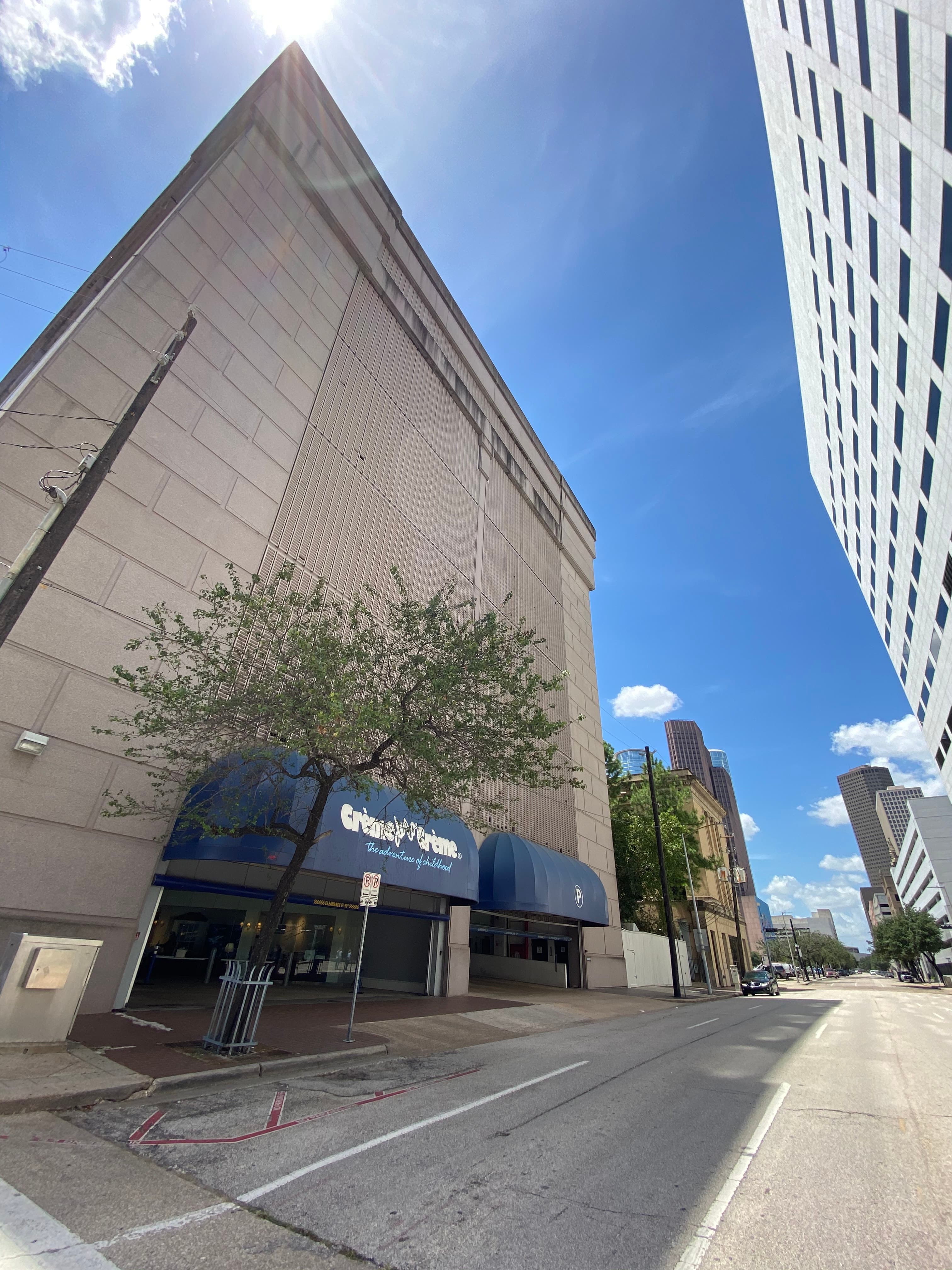 1112 Clay Garage - Parking in Houston, TX