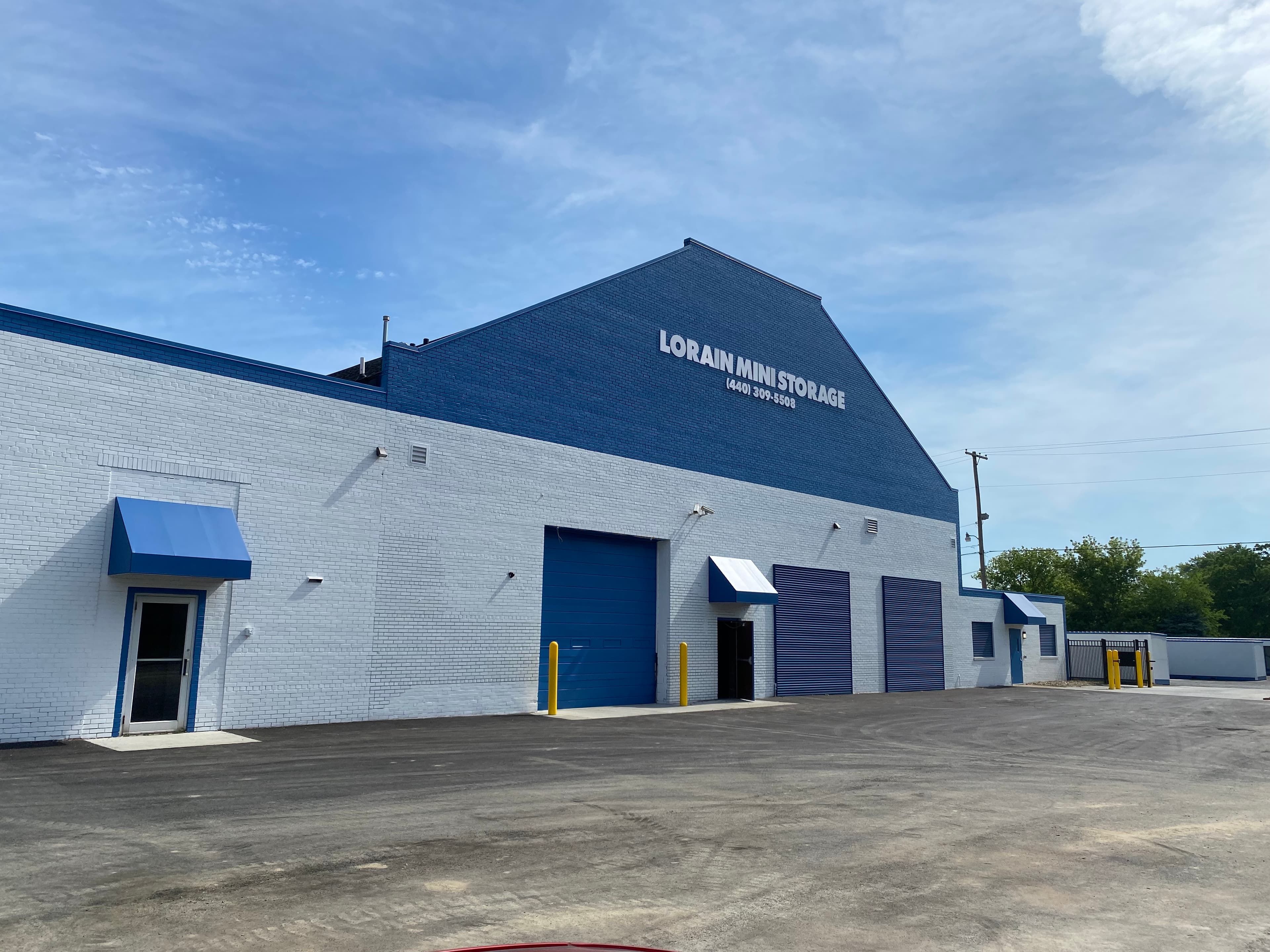Lorain Mini Storage - Parking in Lorain, OH