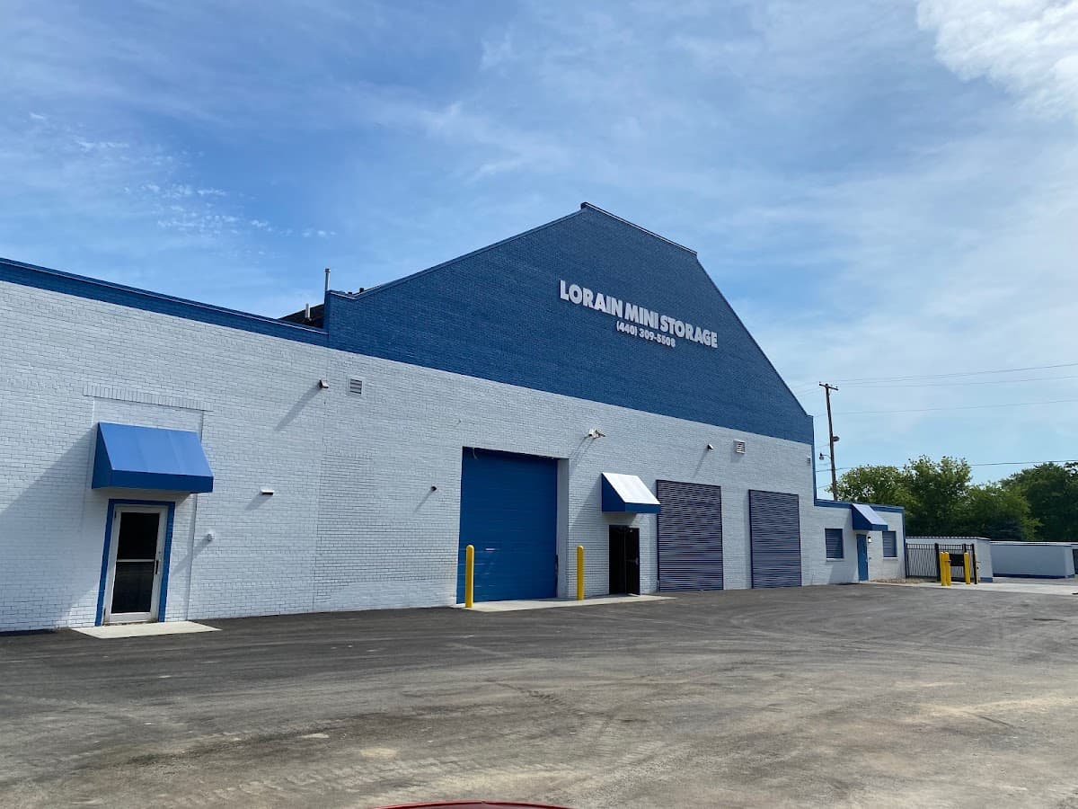 Lorain Mini Storage - Parking in Lorain, OH