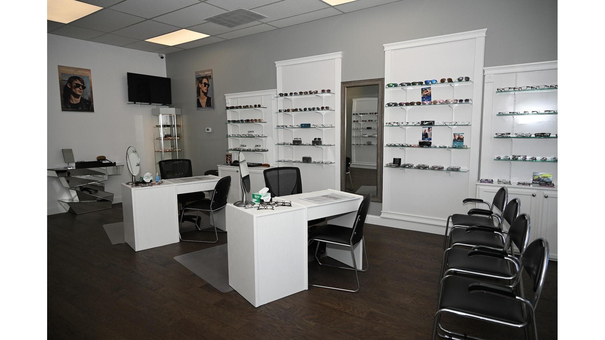 Waterbury Vision Center - Doctor in Waterbury, CT