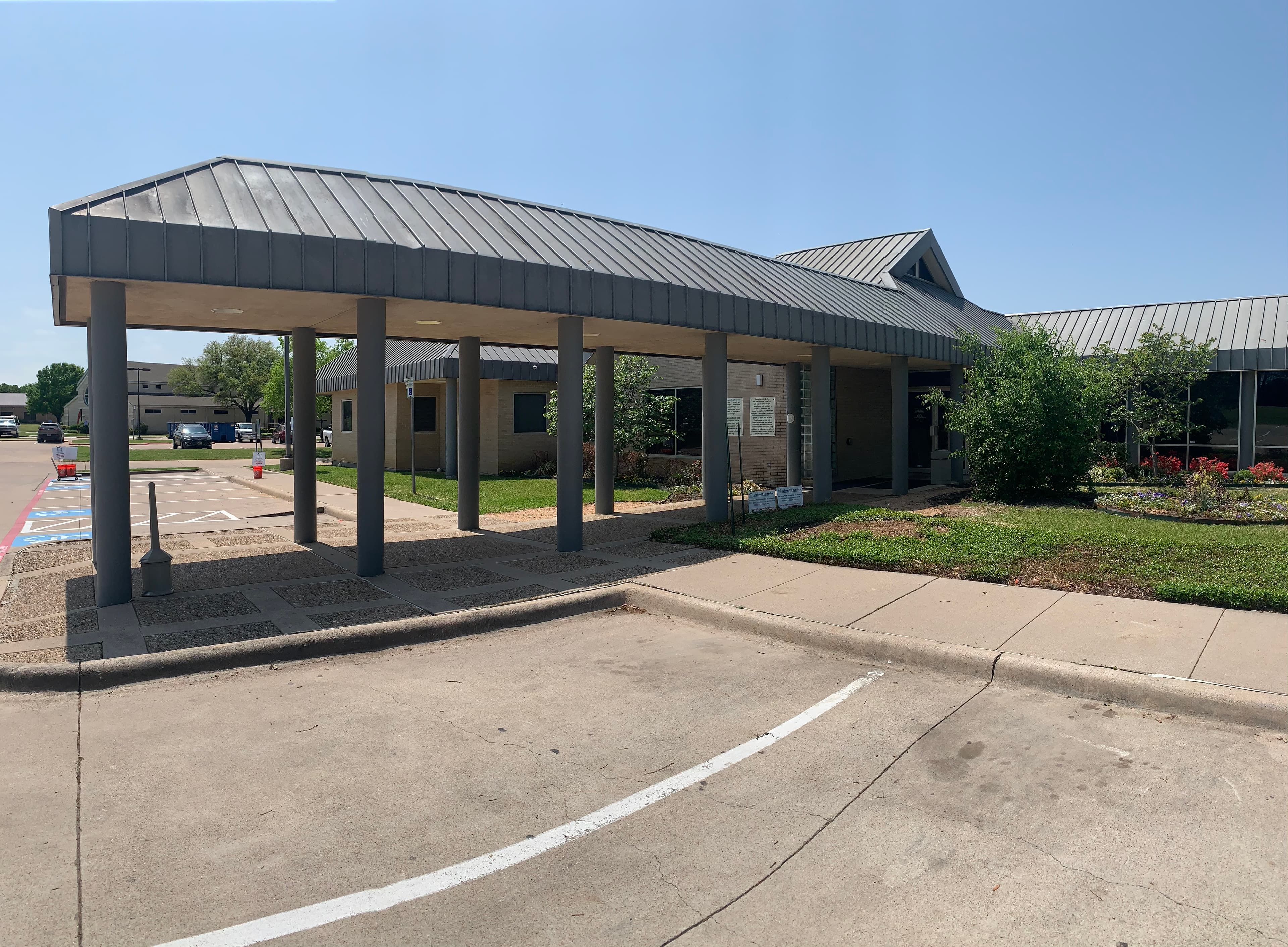 Family Healthcare Associates - SW Green Oaks - Doctor in Arlington, TX