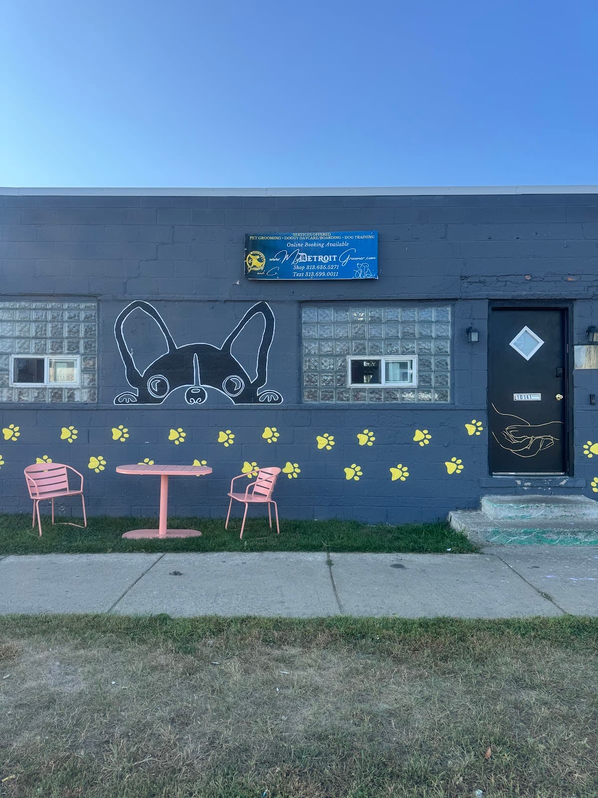 Royal Decision & Co. Pet Spa - Pet groomer in Detroit, MI
