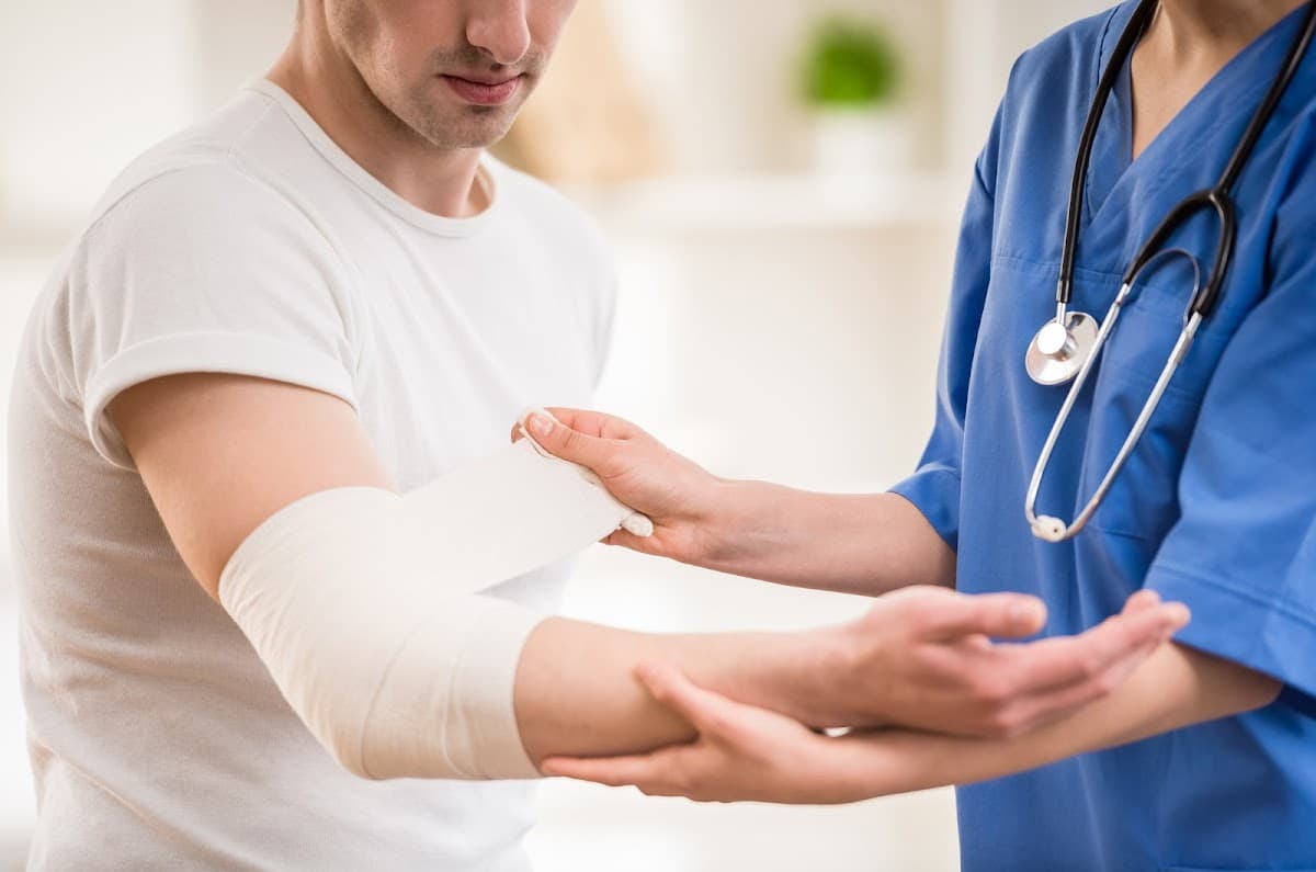 Direct Orthopedic Care - Doctor in Irving, TX