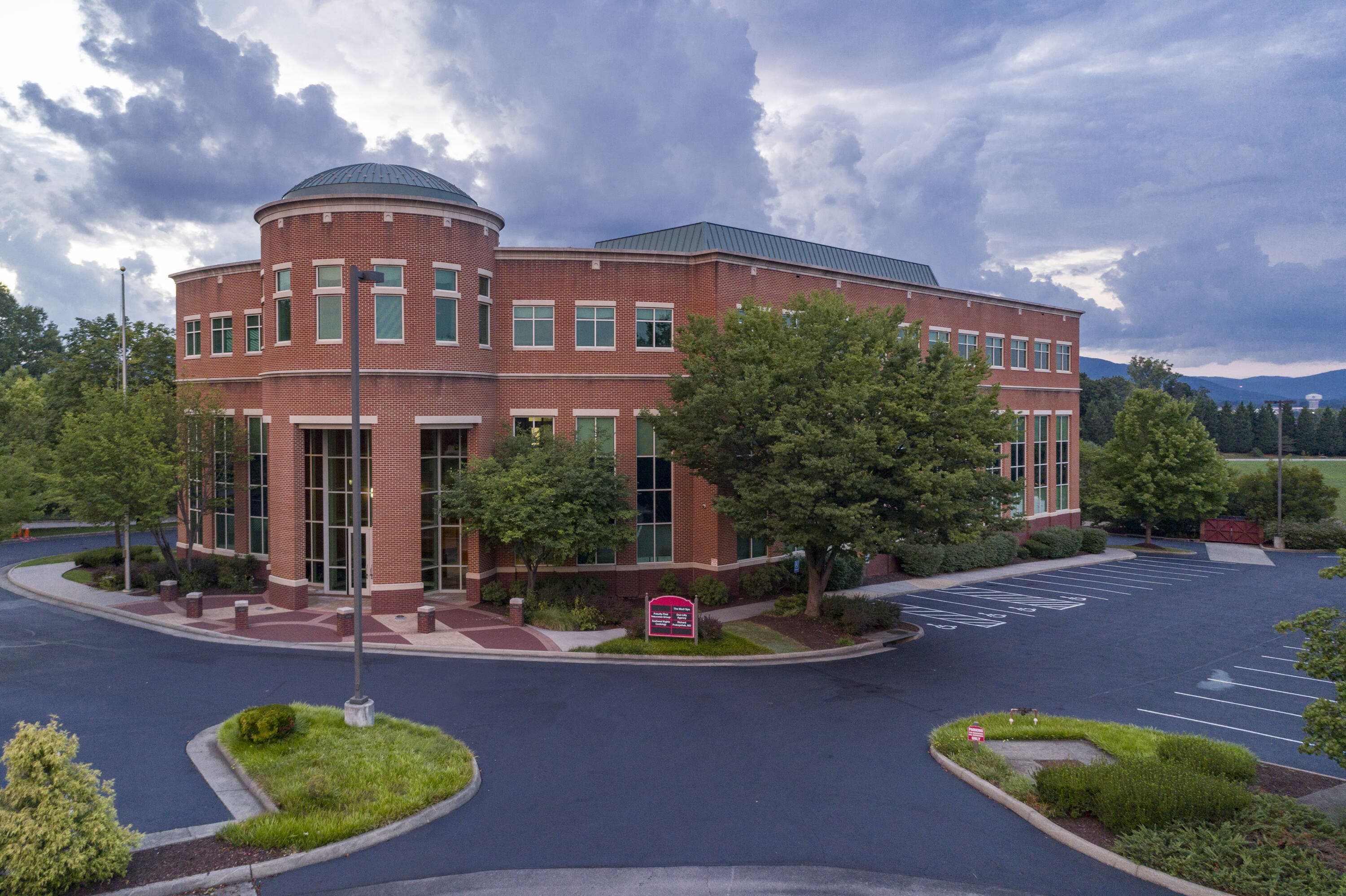 National Vascular Physicians - Roanoke - Doctor in Salem, VA