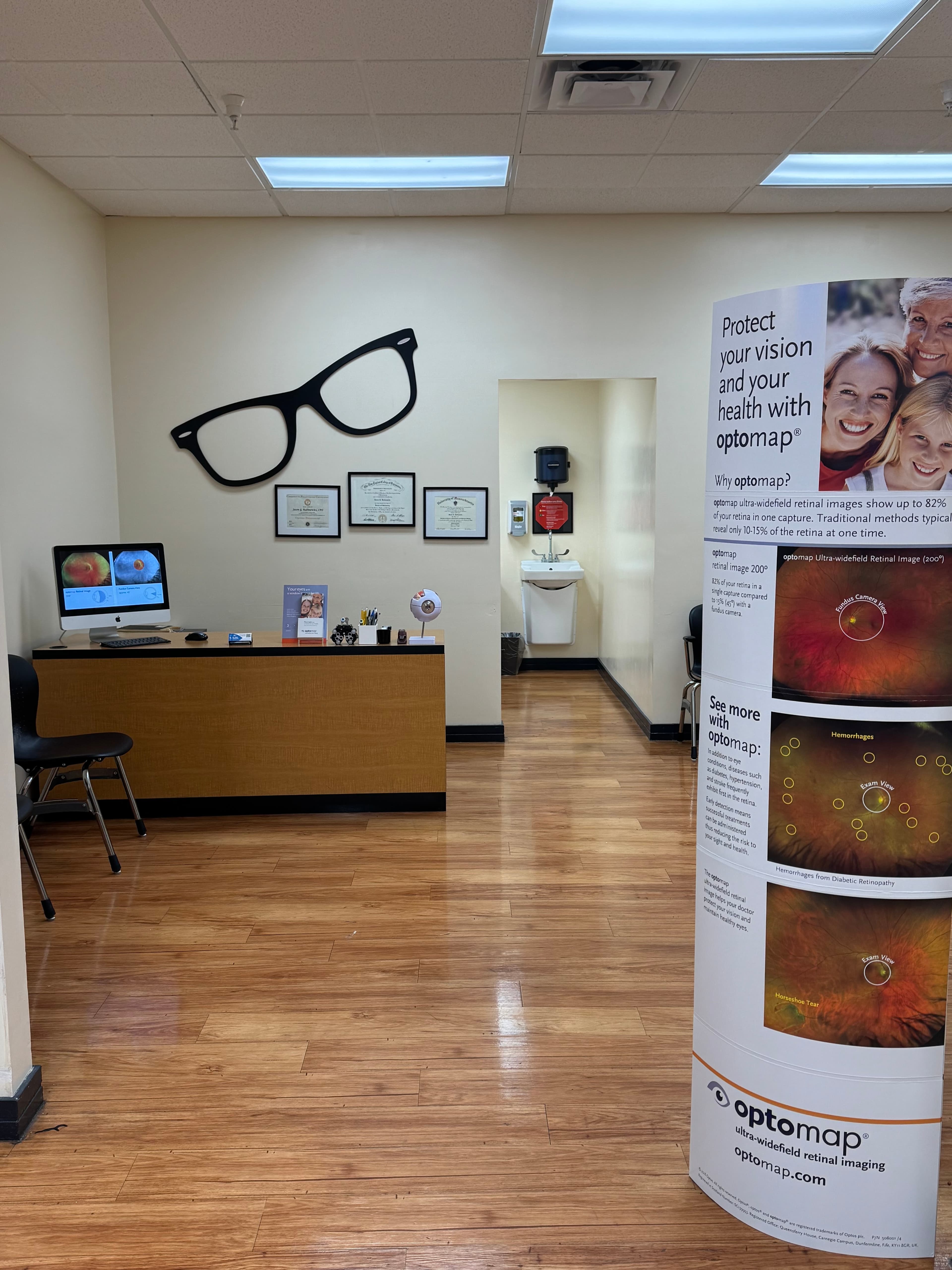 Dr. Jason Rabinowitz, Independent Optometrist @ Walmart Vision Center - Doctor in Deltona, FL