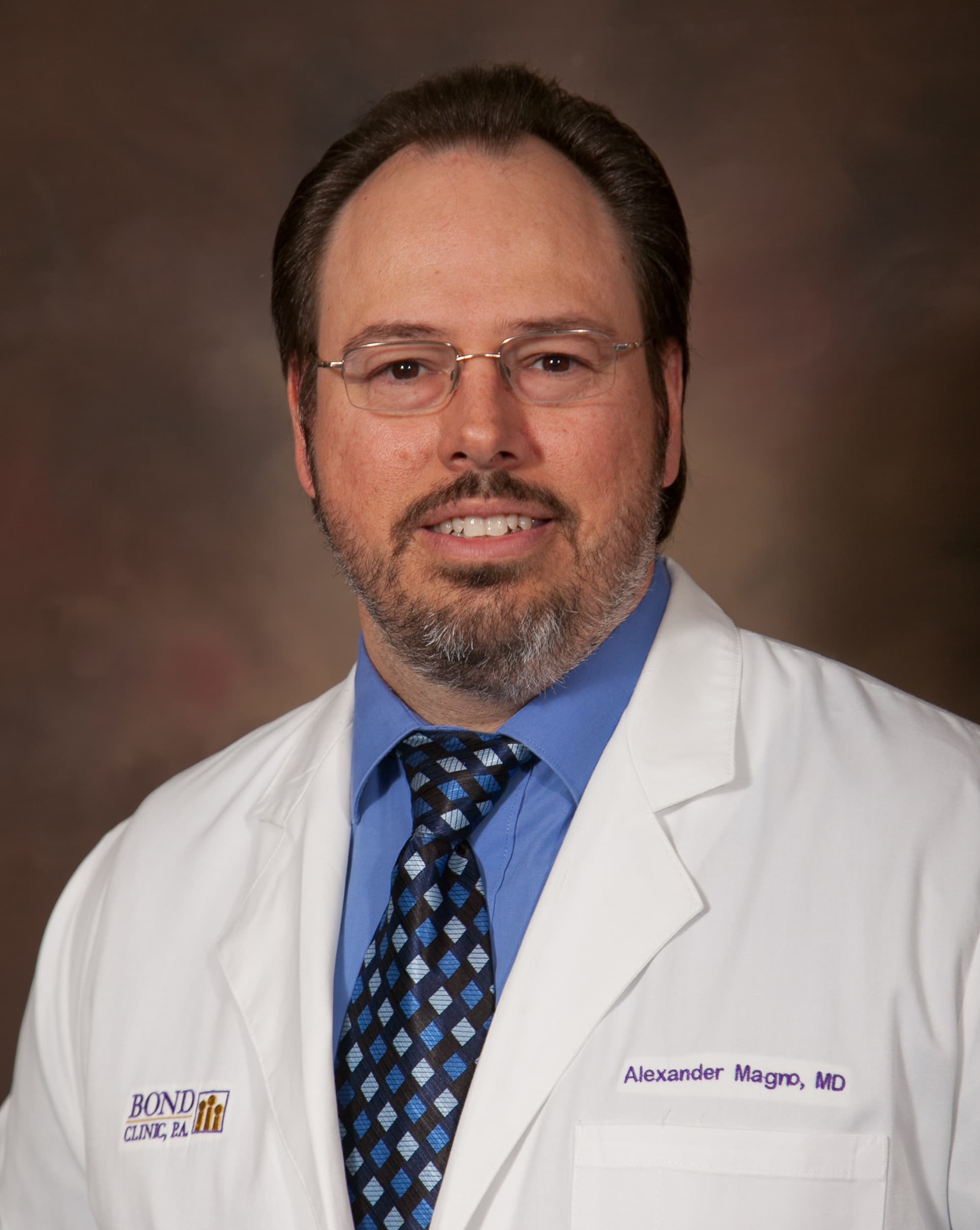 Alexander Magno, MD - Doctor in Winter Haven, FL