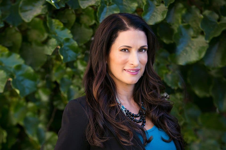 Lucia Mireles-Chavez, MD - Doctor in Fresno, CA