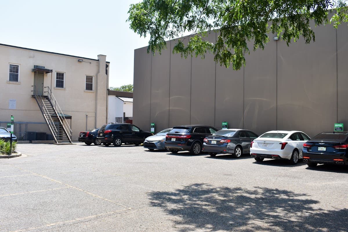 Level Parking #69709 - Parking in Pensacola, FL