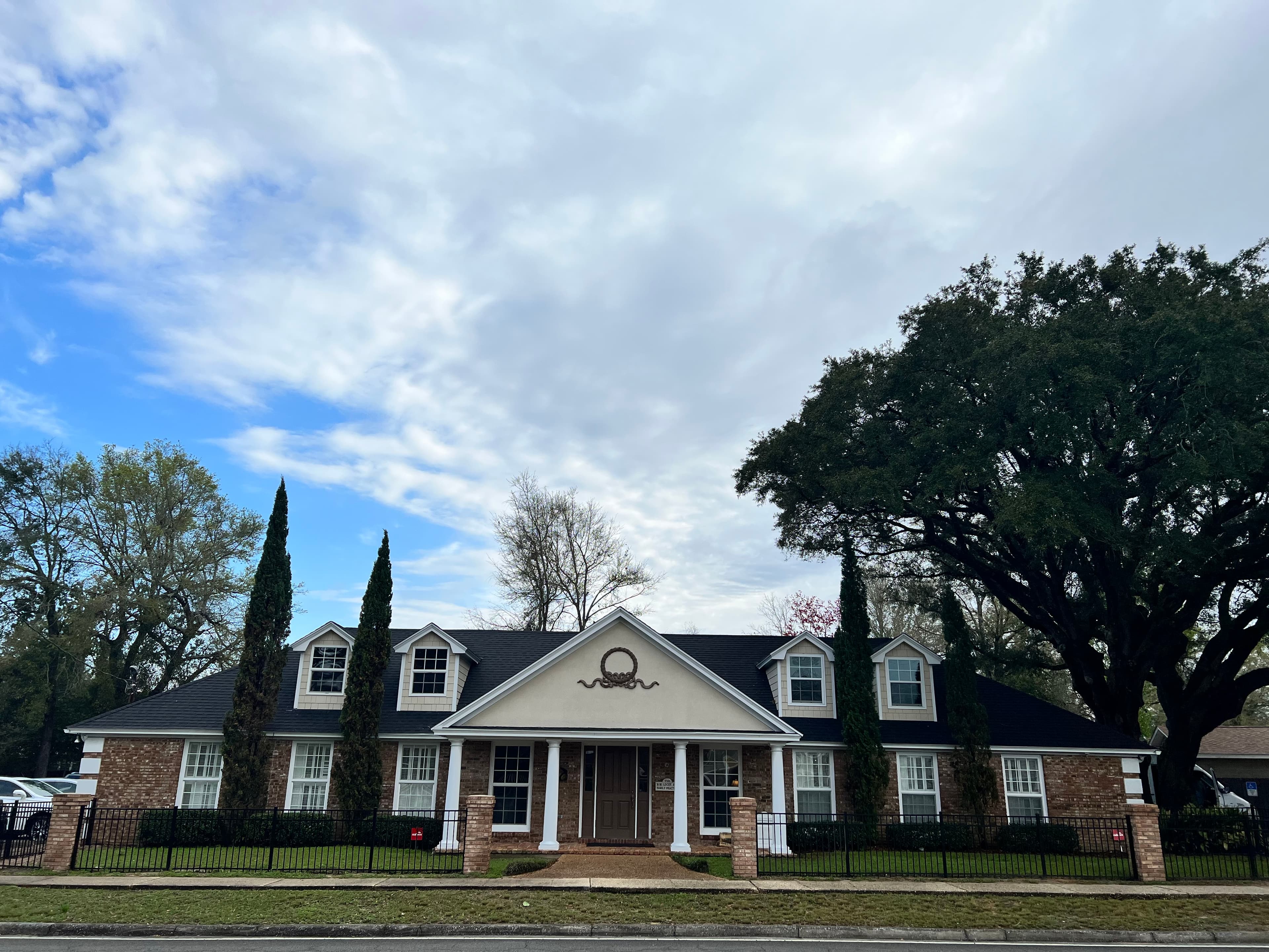 RW Lucey MD - Doctor in Pensacola, FL