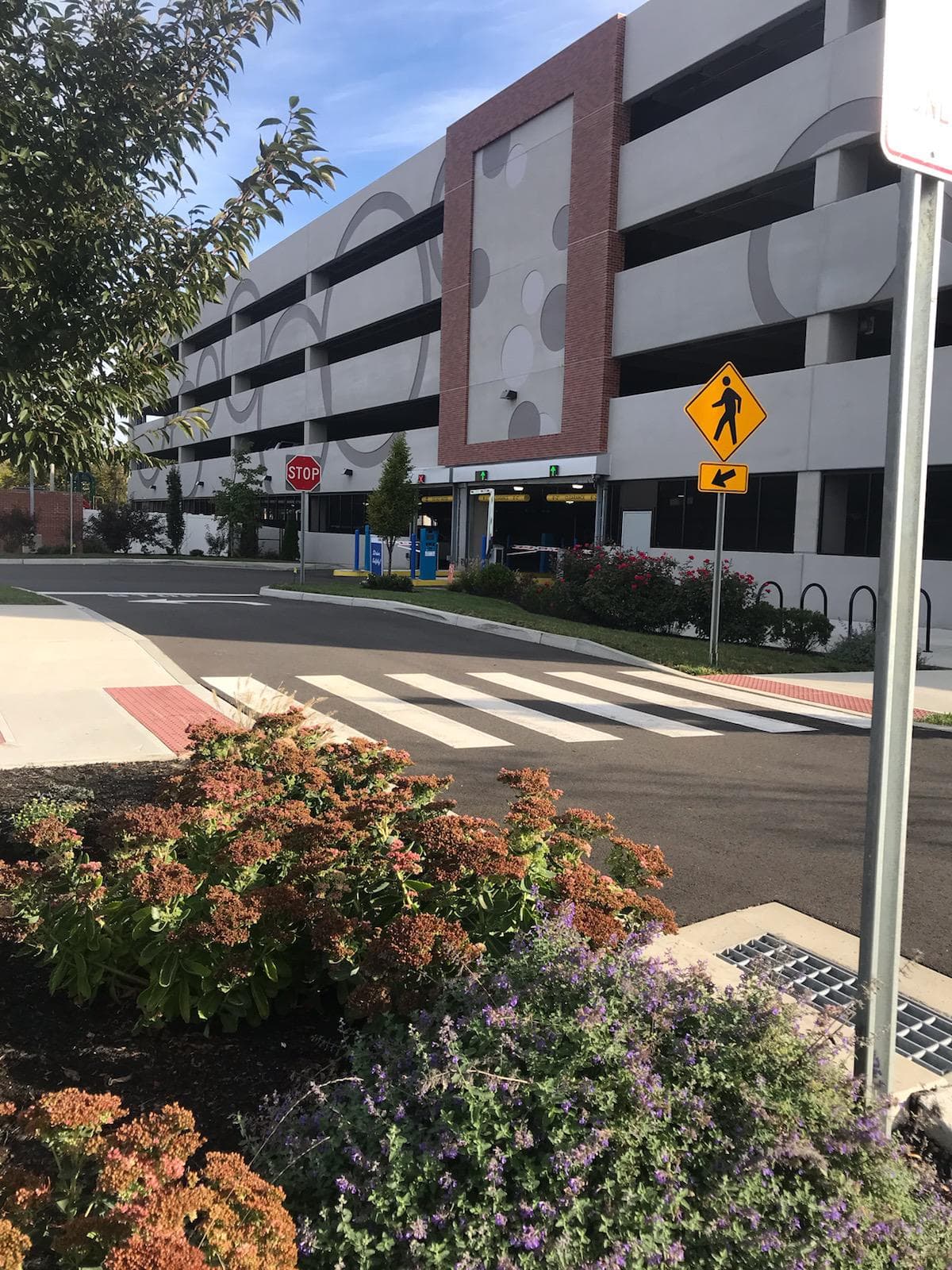 LAZ Parking - One Cast Garage - Parking in New Haven, CT