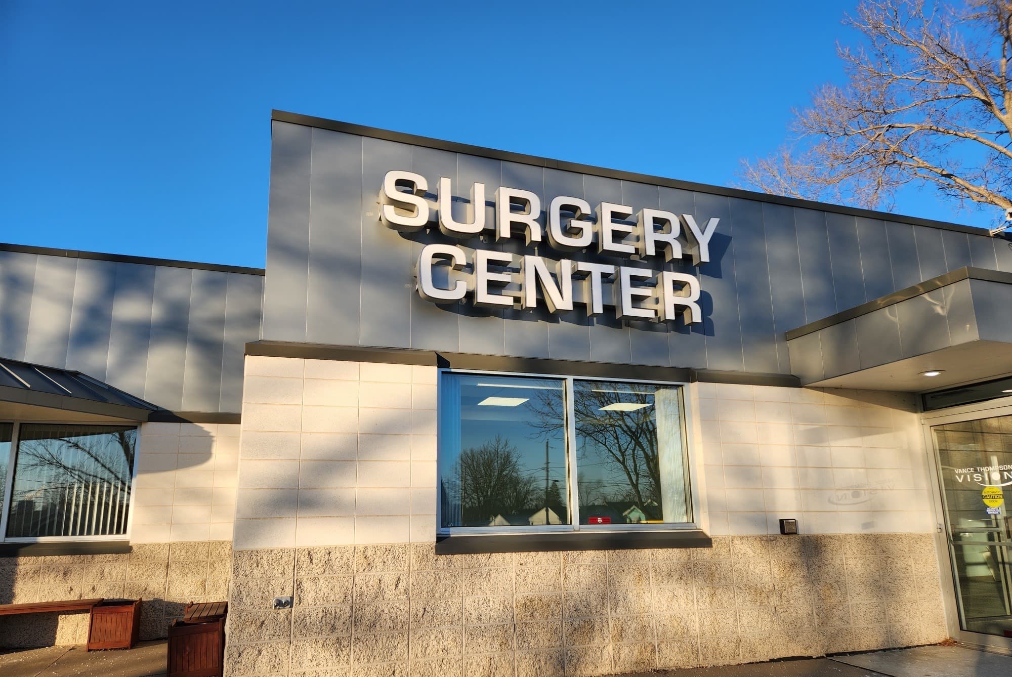 Vance Thompson Vision - Cedar Rapids - Doctor in Cedar Rapids, IA