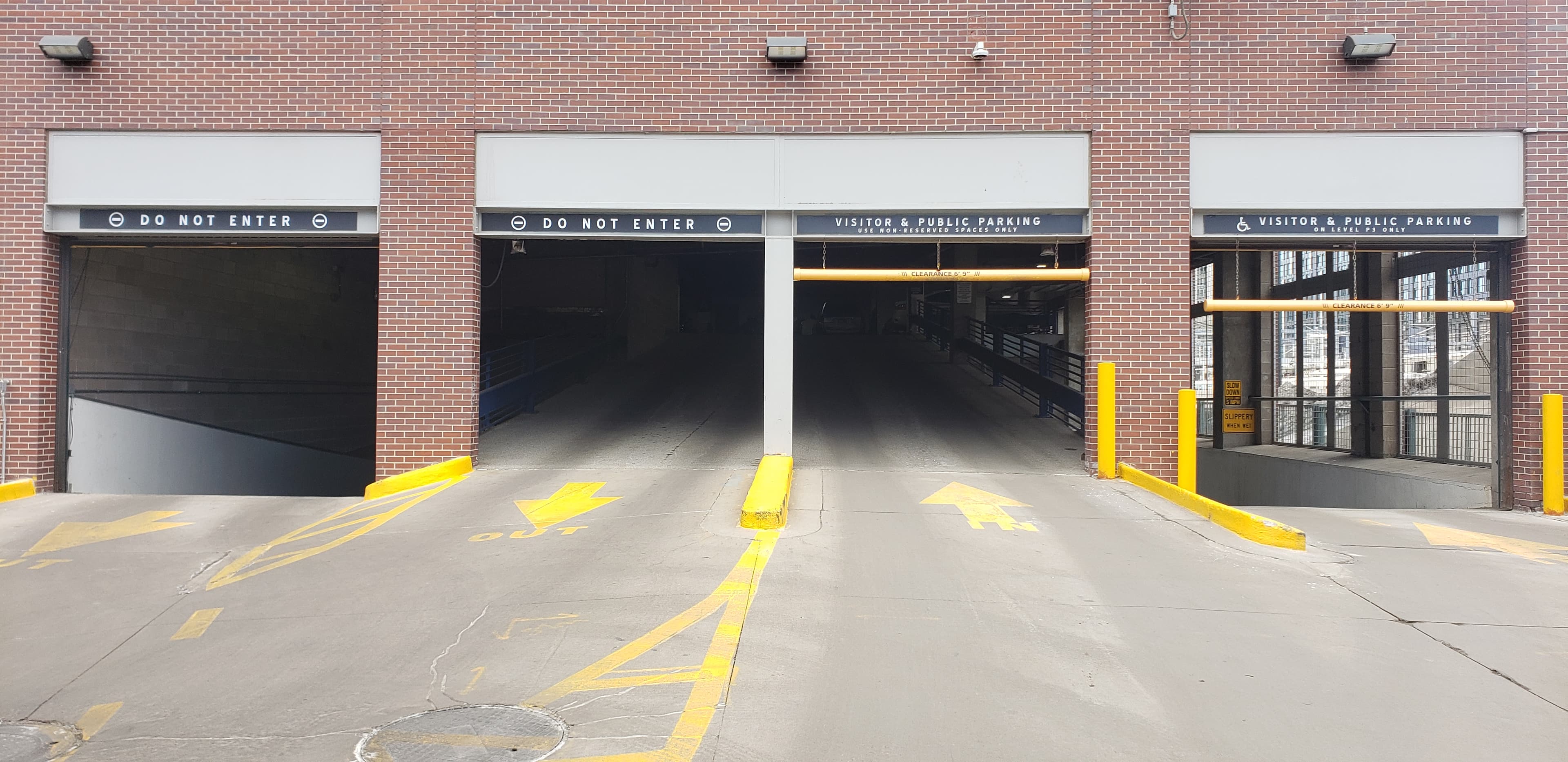 1899 Wynkoop Street Parking - ParkChirp - Parking in Denver, CO