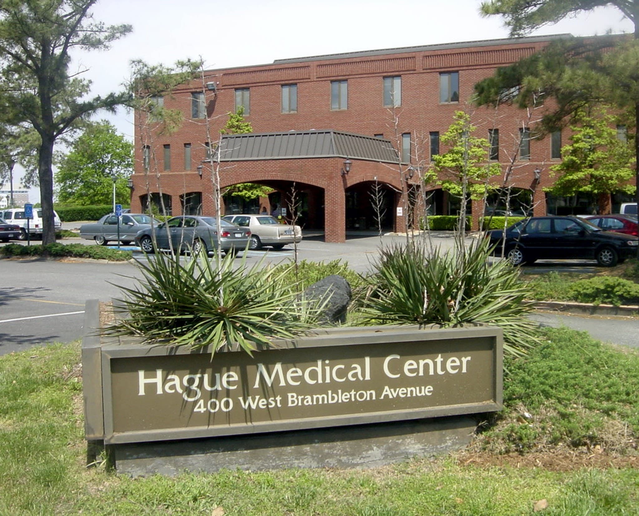 Dr James Carraway - Doctor in Norfolk, VA