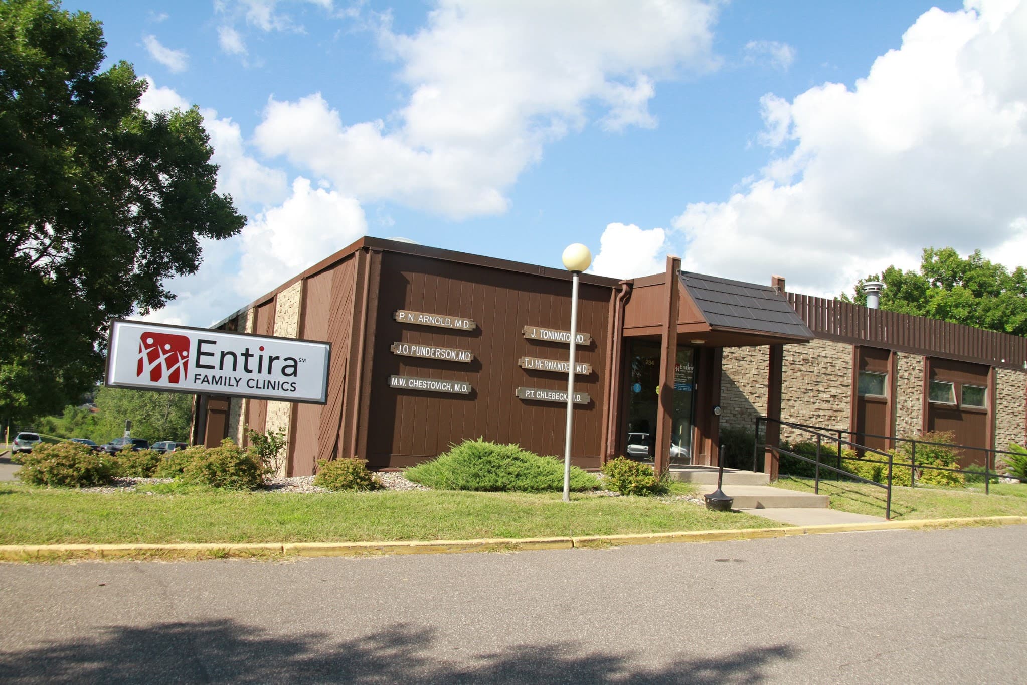 Entira Family Clinics - West St. Paul - Doctor in West St Paul, MN