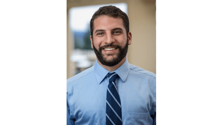 Jonathan Amkraut, MD - Doctor in Bremerton, WA