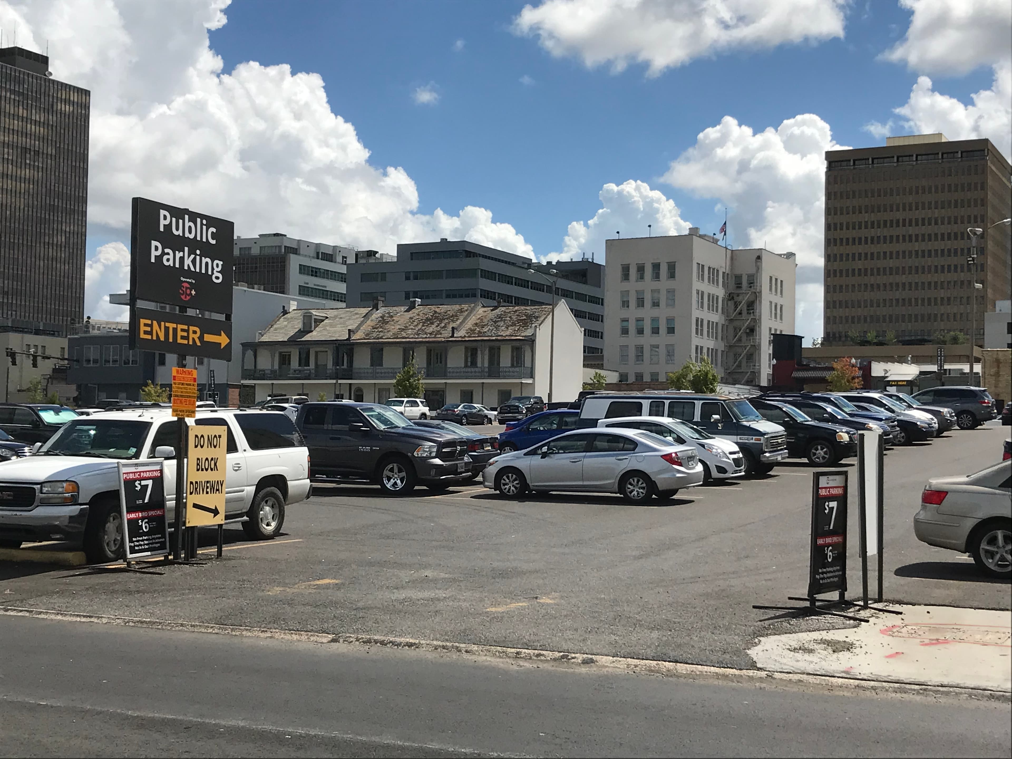 Metropolis - Parking in Baton Rouge, LA