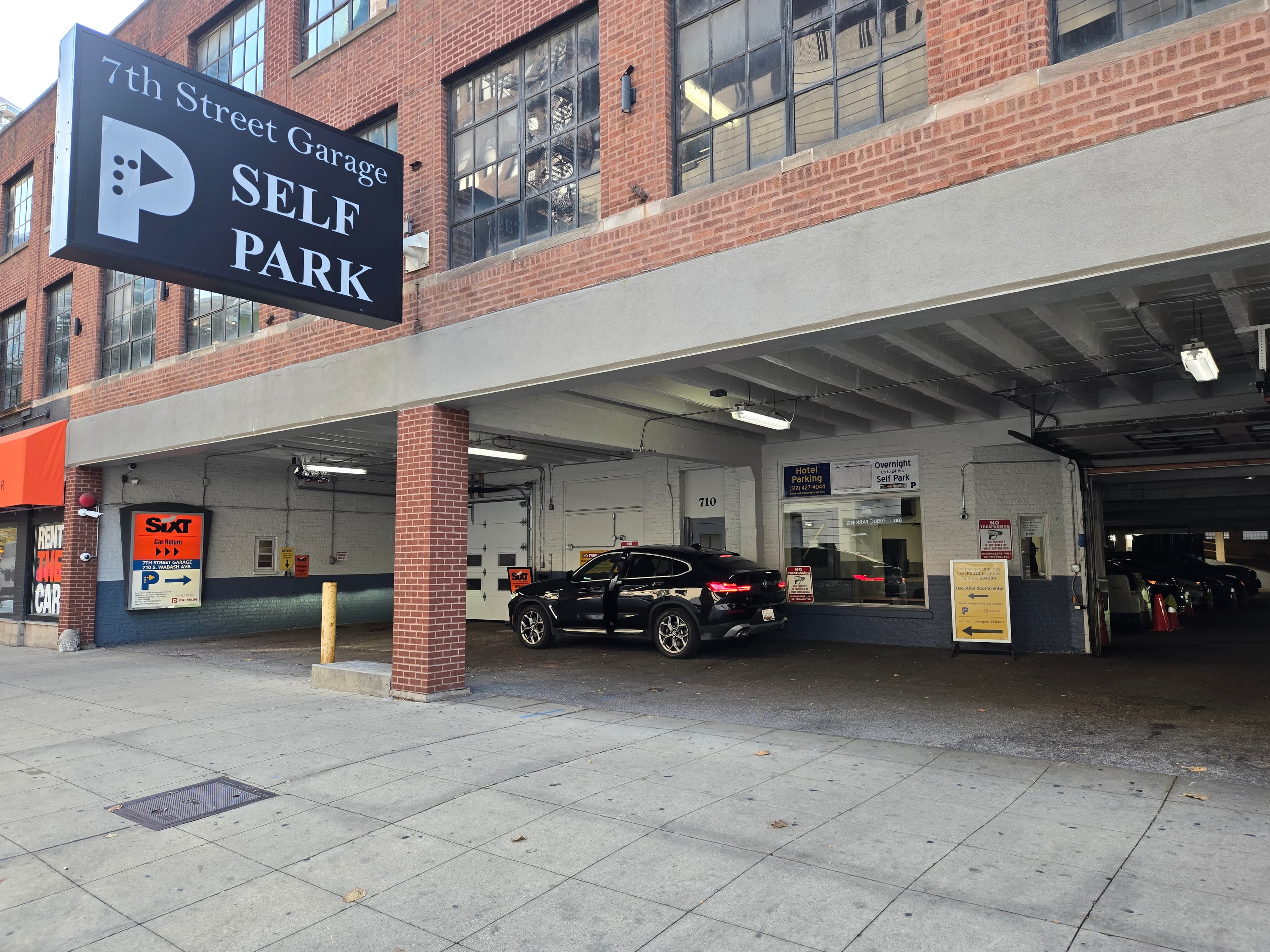 7th Street Garage Parking - Parking in Chicago, IL
