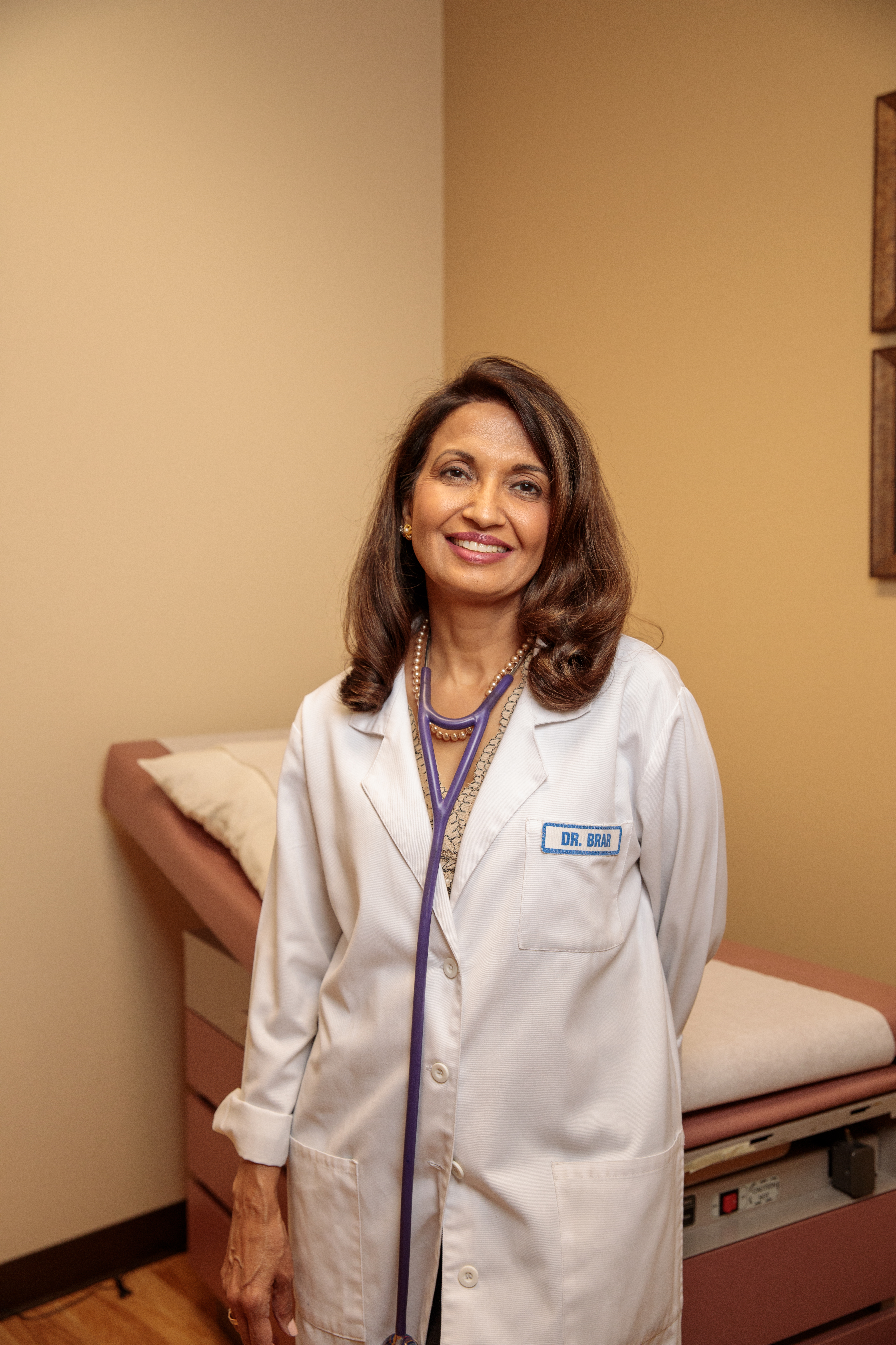 Dr Gina Brar M.D. FACP - Concierge Medical - Internal Medicine Office - Doctor in Fresno, CA