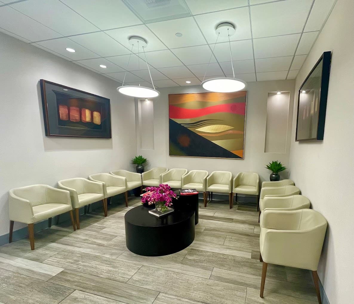 Sasan Massachi, MD - Doctor in Beverly Hills, CA