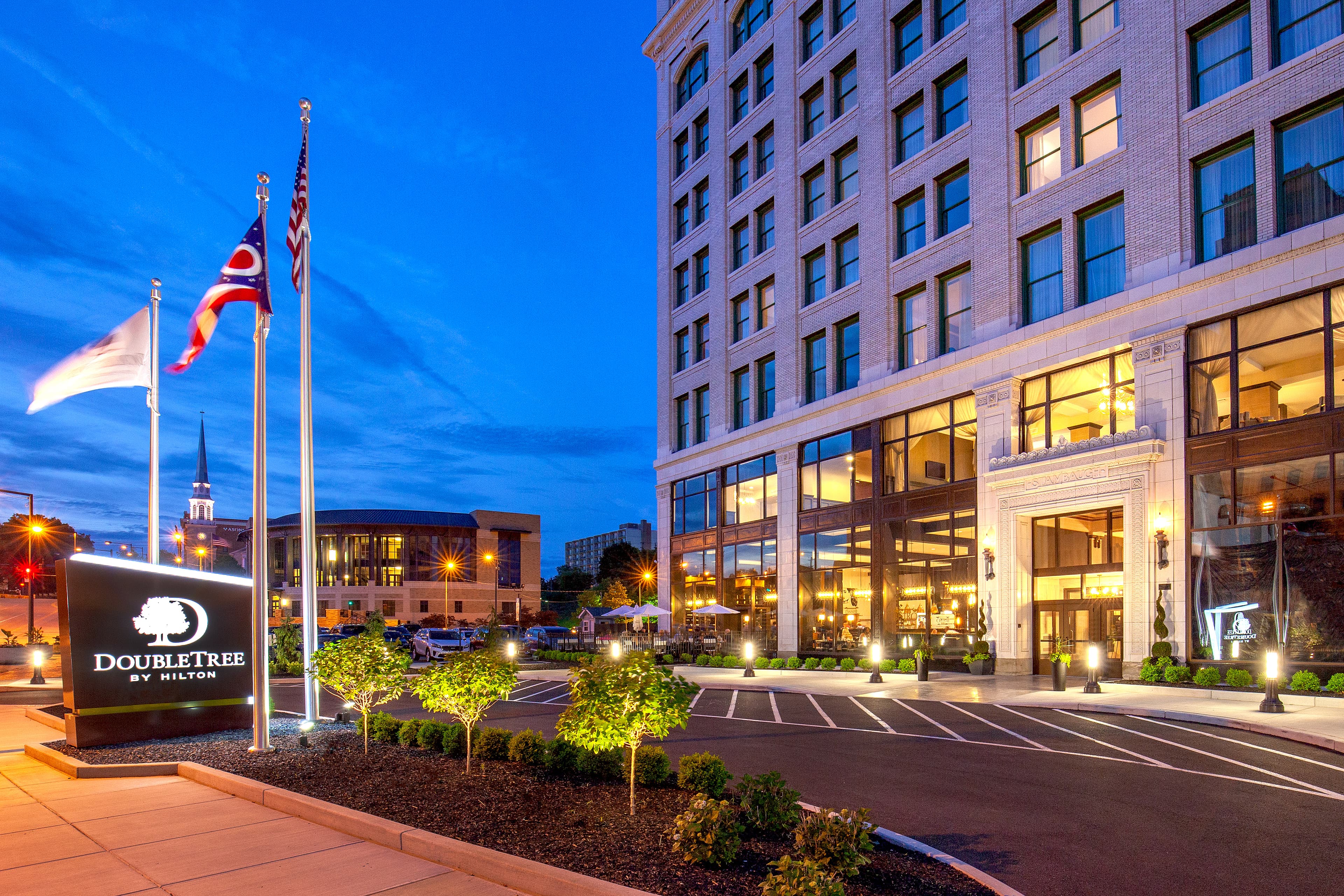 DoubleTree by Hilton Youngstown Downtown - Parking in Youngstown, OH