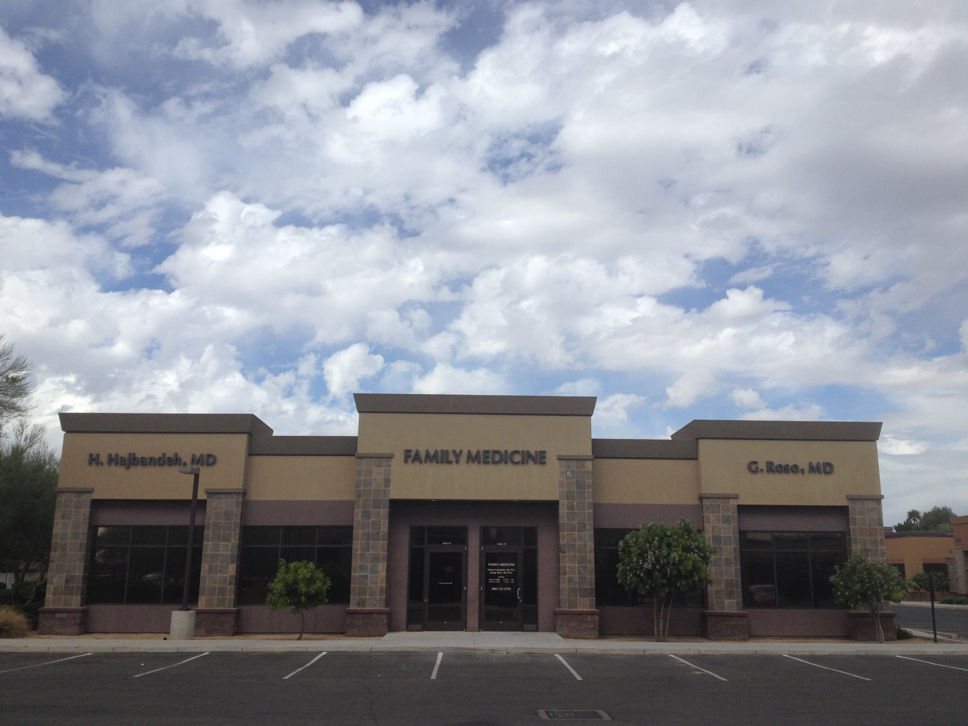 Homan Hajbandeh, MD - Doctor in Chandler, AZ