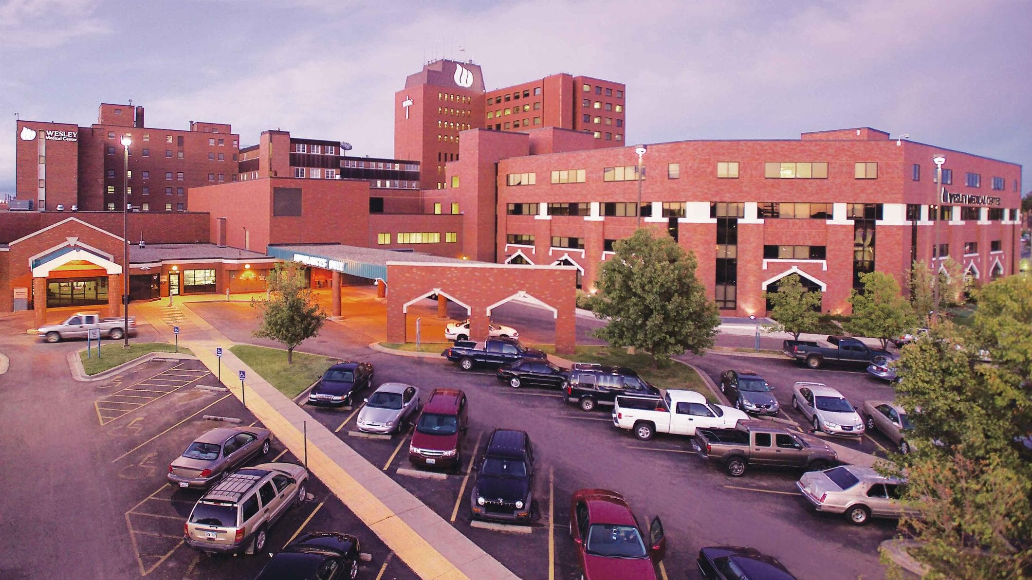 Wesley Medical Center - Doctor in Wichita, KS