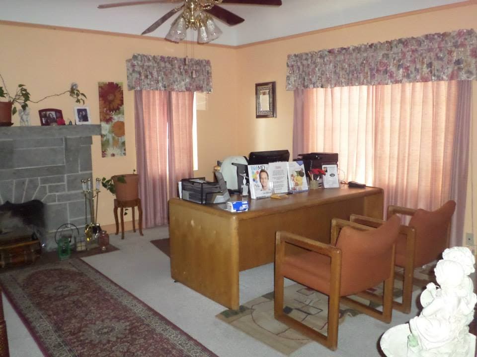 Pearls of Hope Medical Clinic: Advani Suresh M MD, MPH - Doctor in Bakersfield, CA