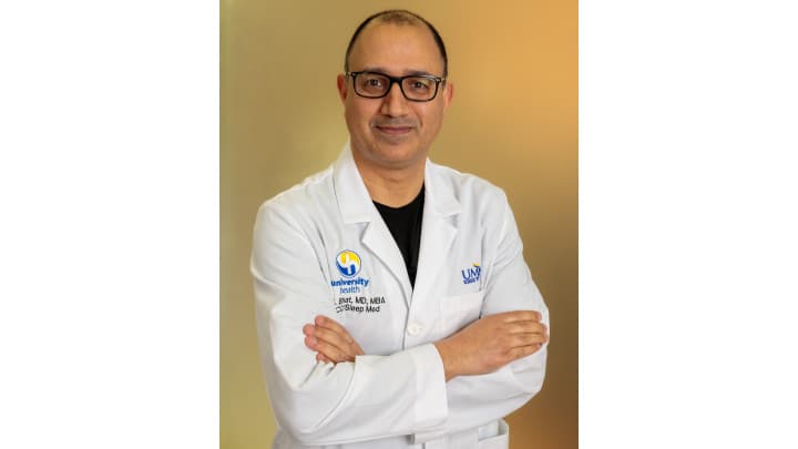 Abid M. Bhat, MD - Doctor in Kansas City, MO