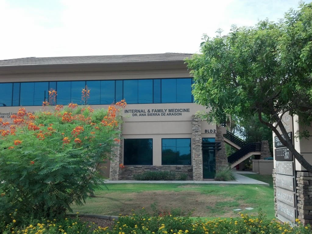Internal and Family Medicine - Doctor in Gilbert, AZ