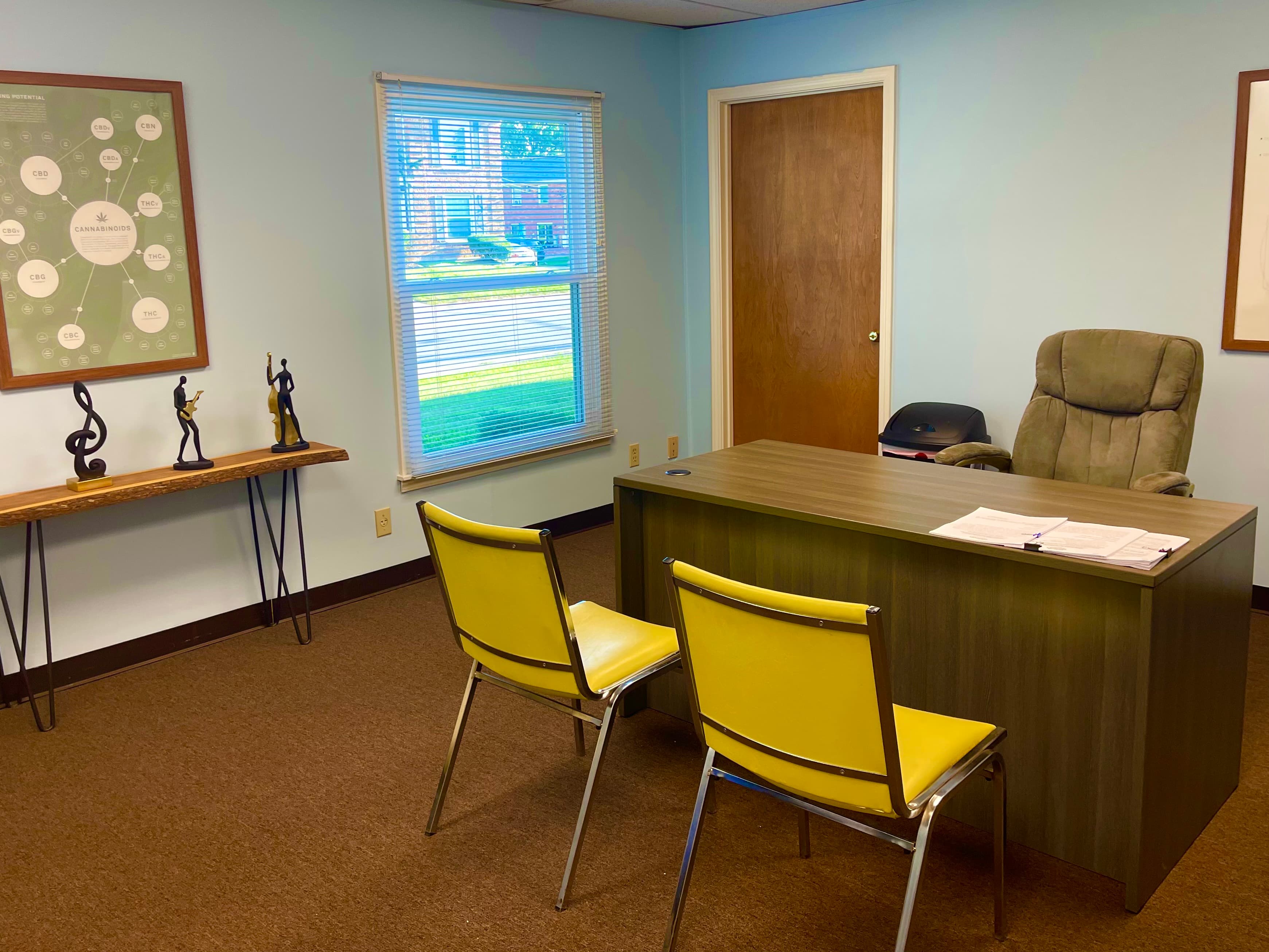 Cannabis Connection Louisville - Medical Marijuana Doctor / Card - Doctor in Louisville, KY