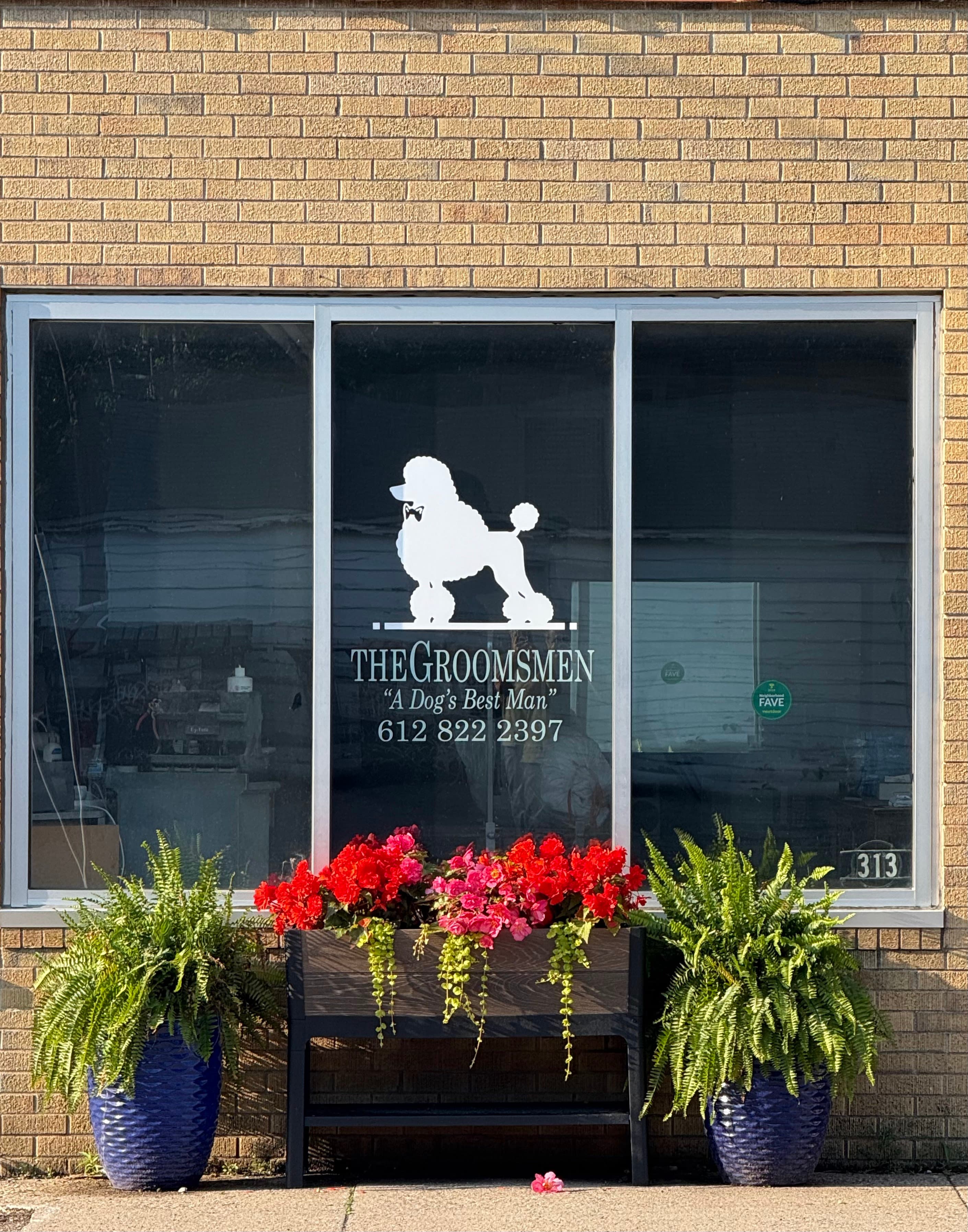 The Groomsmen - Pet groomer in Minneapolis, MN