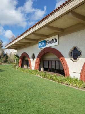 UCLA Health Thousand Oaks Hampshire Primary & Specialty Care - Doctor in Thousand Oaks, CA
