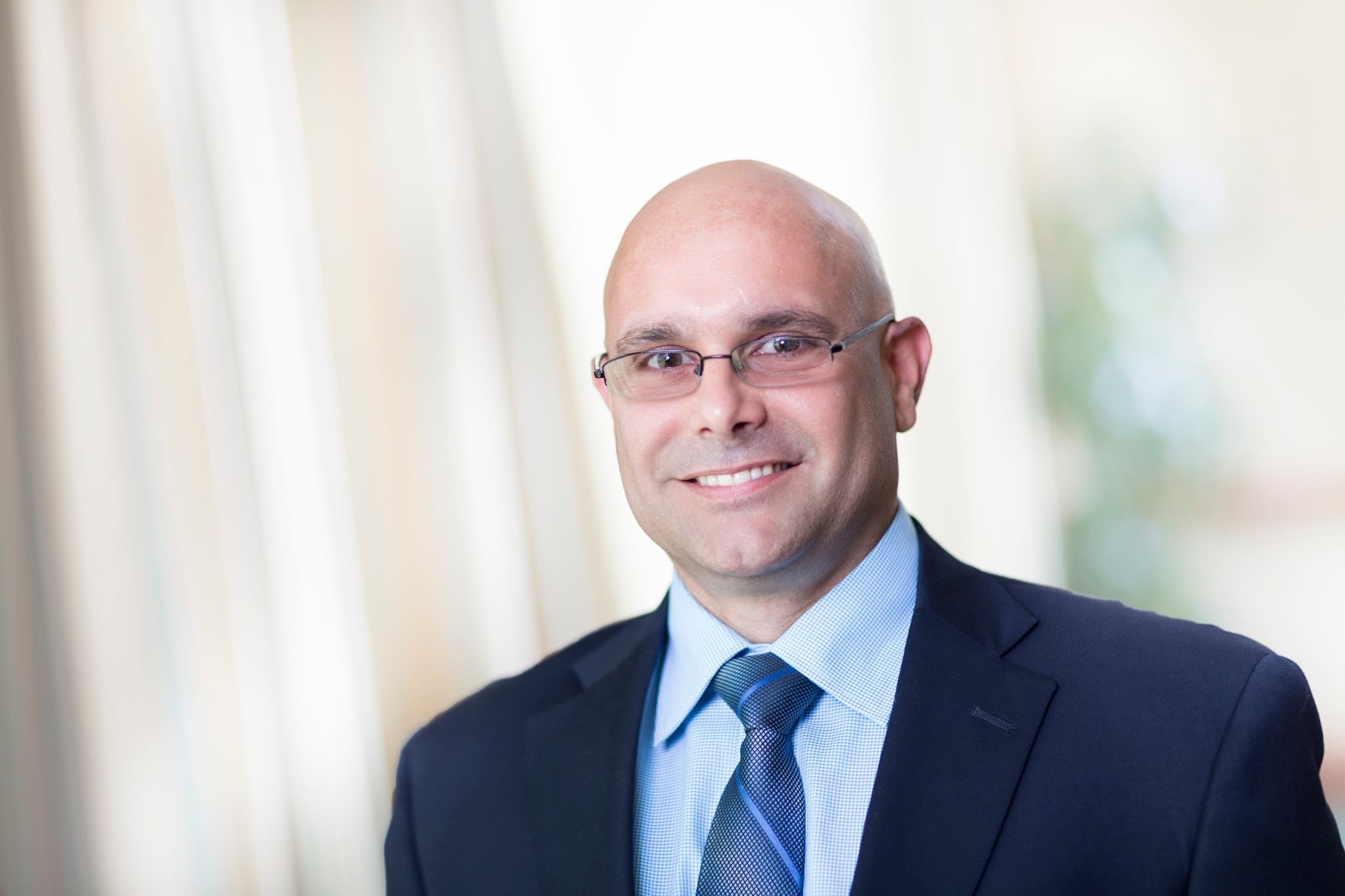 Eduardo Cabrera MD - Doctor in Chicago, IL