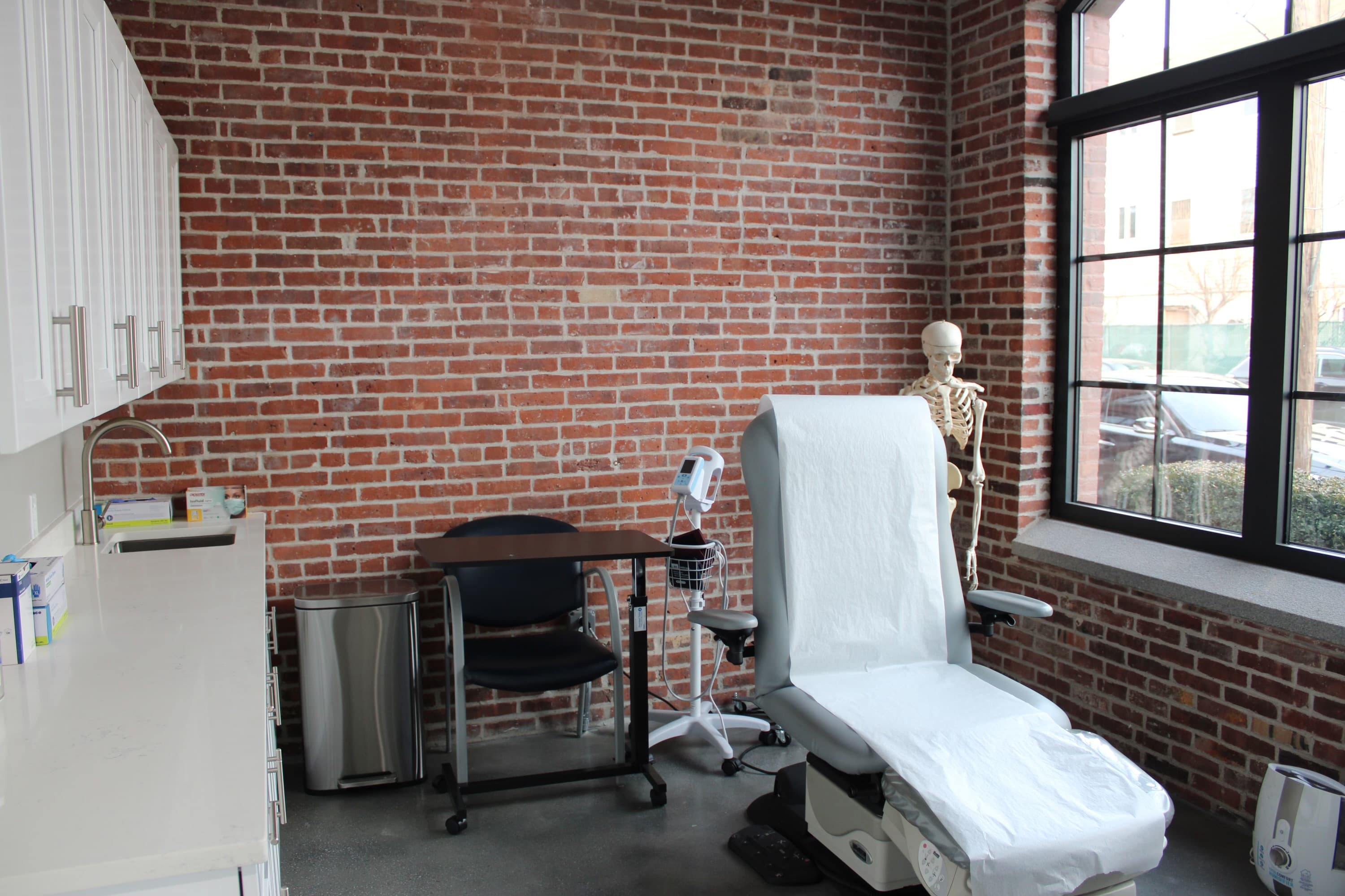 Hudson Pro Orthopaedics - Doctor in Newark, NJ