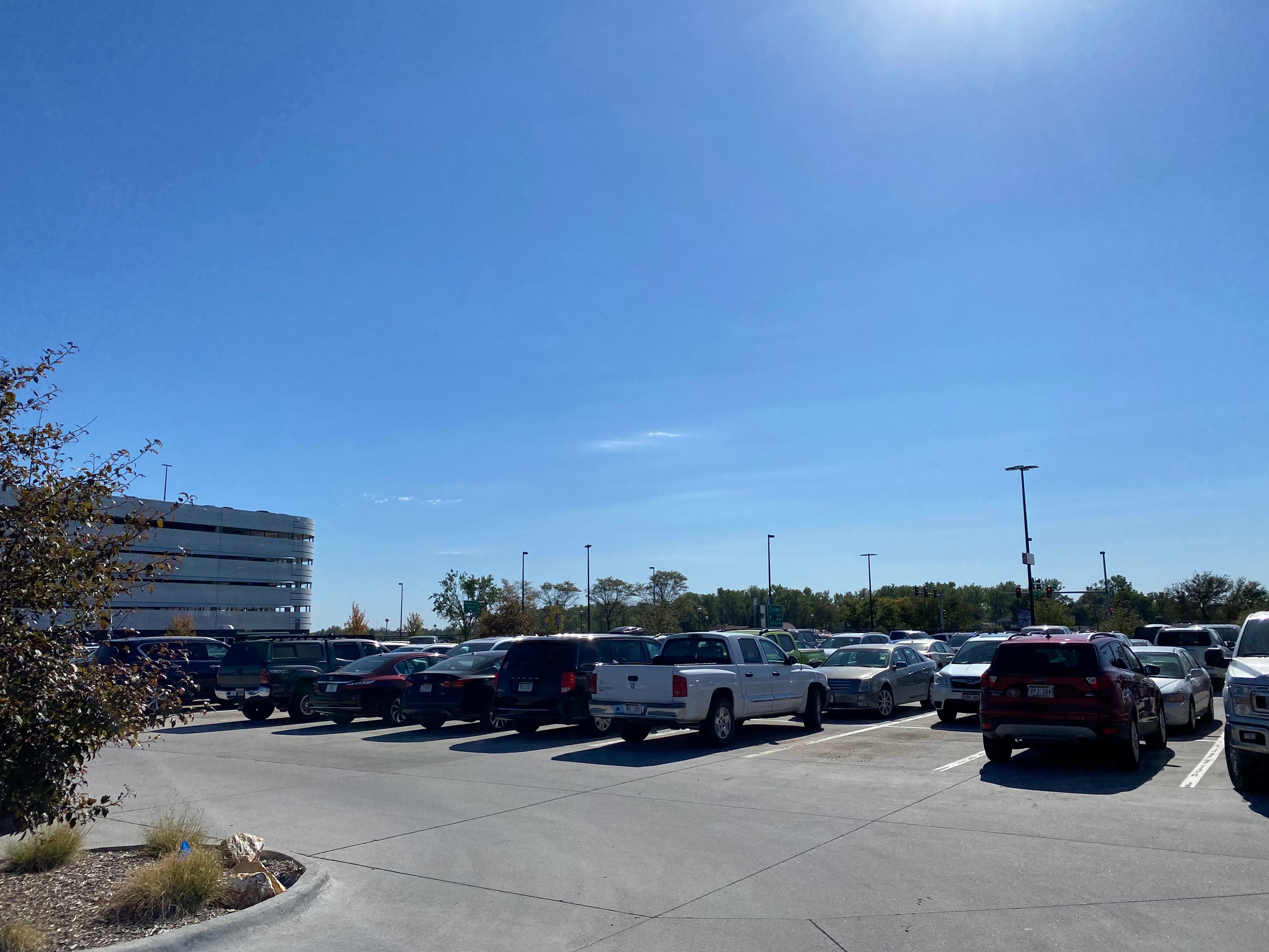 Parkoma North Economy - Parking in Omaha, NE