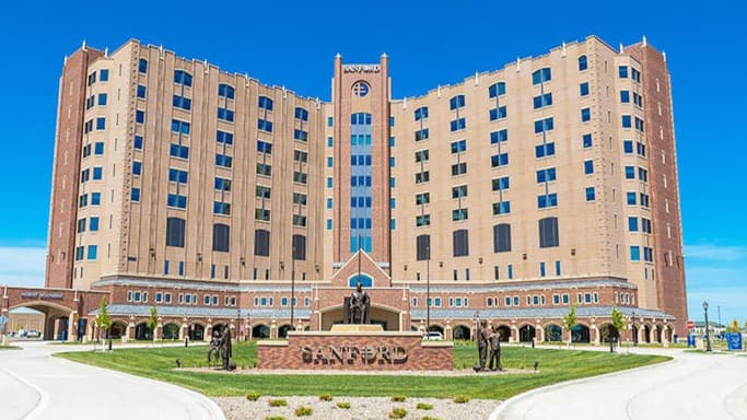 Sanford Medical Center - Doctor in Fargo, ND