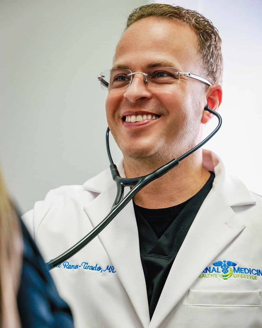 Internal Medicine & Healthy Lifestyle - Doctor in Orlando, FL