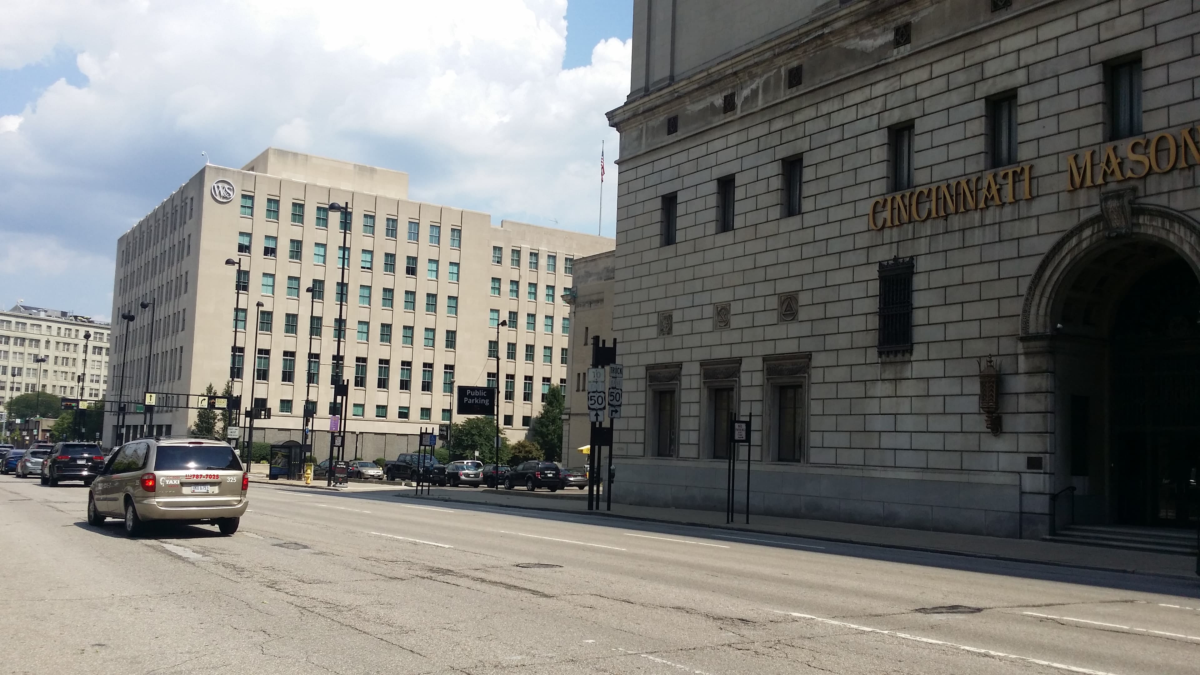 Metropolis - Parking in Cincinnati, OH