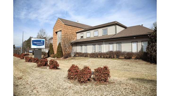 Carilion Clinic Family Medicine - Oakgrove - Doctor in Roanoke, VA