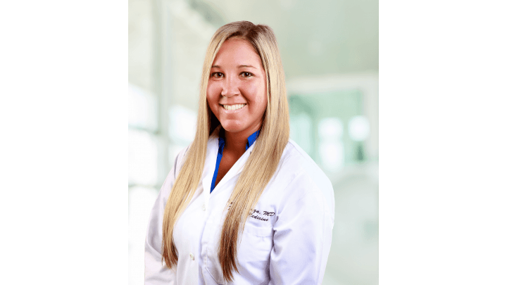 Karen De Souza Ferreira Hunt, MD - Doctor in Cape Coral, FL