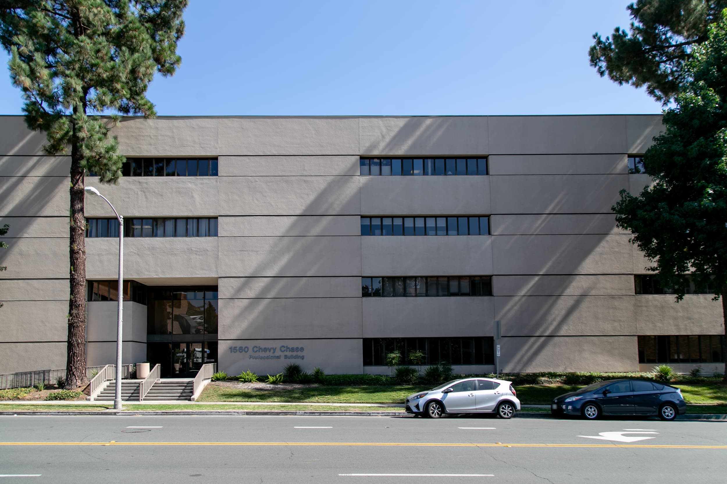 Adventist Health Primary Care - Doctor in Glendale, CA