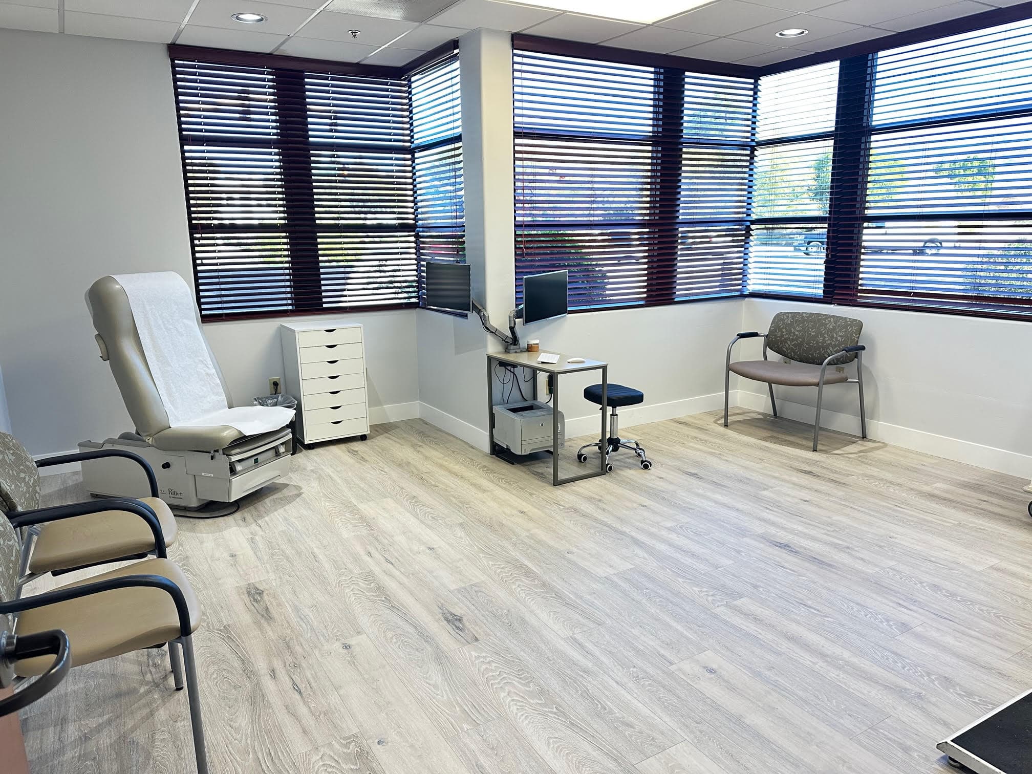 Yakoby Internal Medicine - Dr Maty Yakoby M.D. - Primary Care Physician / Doctor - PCP - Doctor in Scottsdale, AZ